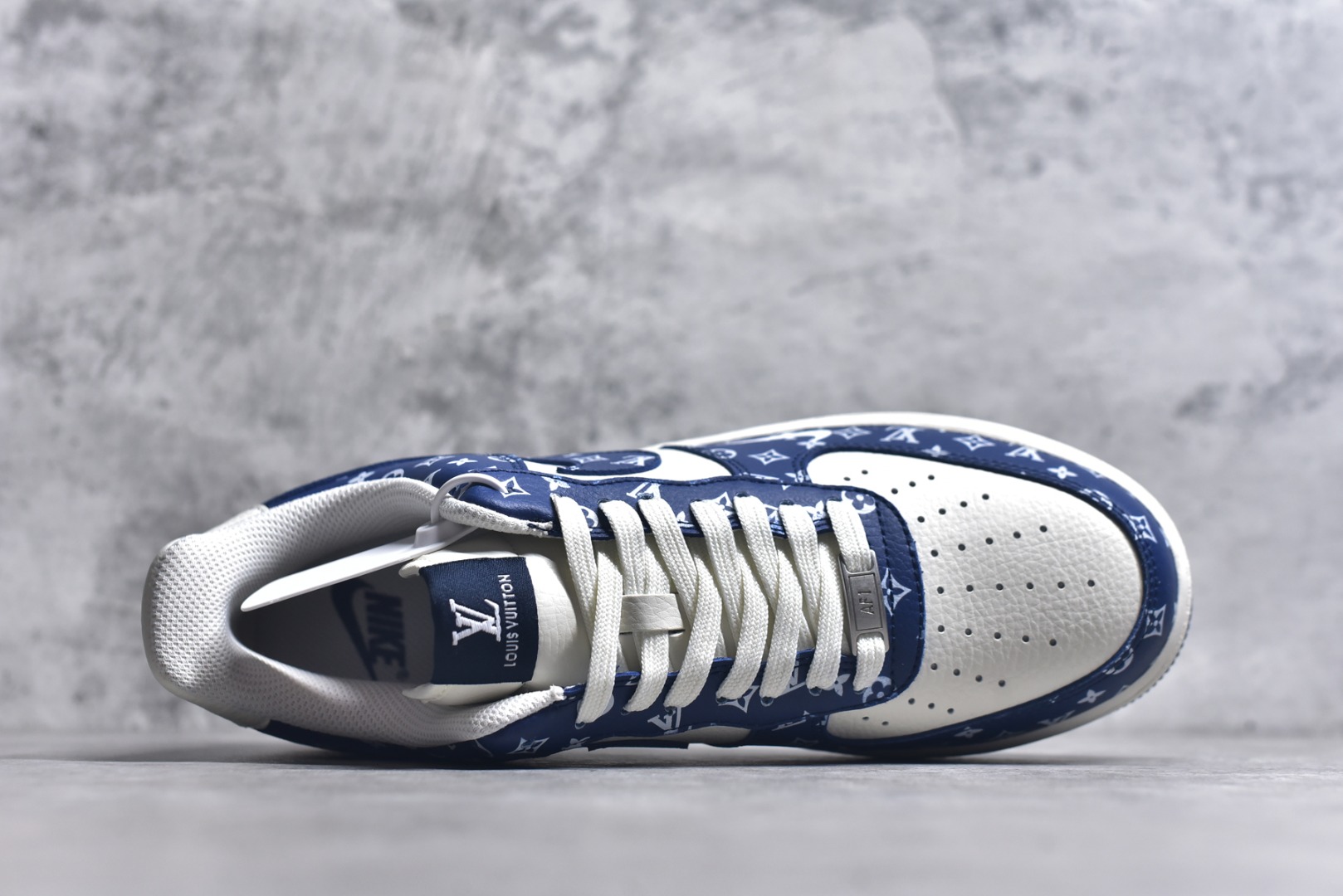 图片[4]-#Nike Air Force 1\’07 Low LV联名 白蓝小白勾 空军一号低帮休闲板鞋 LW9279-008 #原楦头原纸板 原装鞋盒 定制五金配件 内置全掌气垫 原厂鞋底 尺码：36 36.5 37.5 38 38.5 39 40 40.5 41 42 42.5 43 44 44.5 45 9.D4-选品中心