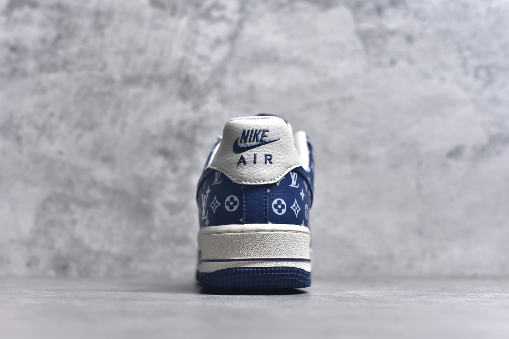 图片[5]-#Nike Air Force 1\’07 Low LV联名 白蓝小白勾 空军一号低帮休闲板鞋 LW9279-008 #原楦头原纸板 原装鞋盒 定制五金配件 内置全掌气垫 原厂鞋底 尺码：36 36.5 37.5 38 38.5 39 40 40.5 41 42 42.5 43 44 44.5 45 9.D4-选品中心