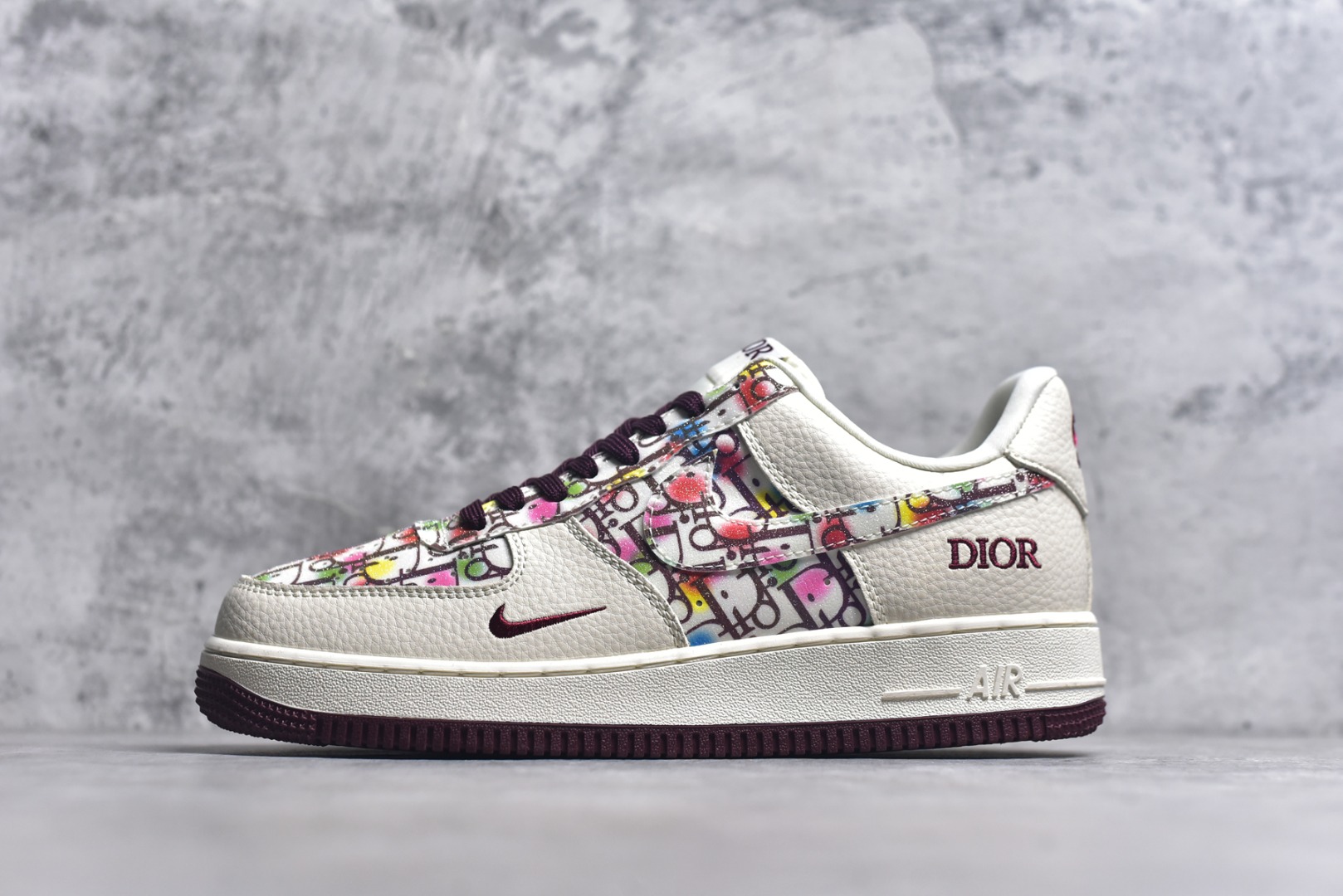 #Nike Air Force 1\’07 Low 迪奥联名 彩色插花 空军一号低帮休闲板鞋 DF0188-063 #原楦头原纸板 原装鞋盒 定制五金配件 内置全掌气垫 原厂鞋底 尺码：36 36.5 37.5 38 38.5 39 40 40.5 41 42 42.5 43 44 44.5 45 9.D4-选品中心
