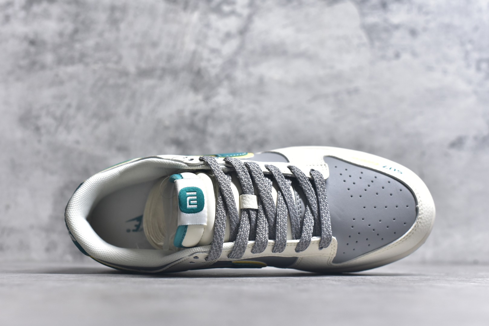 图片[4]-#Nike SB Dunk Low 小米联名 海湾蓝 周年高端定制 低帮休闲板鞋 SS1168-207 #定制鞋盒 大厂纯原品质出货 超高清洁度 皮料切割干净无任何毛边 细节完美 尺码：36 36.5 37.5 38 36.5 39 40 40.5 41 42 42.5 43 44 44.5 45 9.E5-选品中心