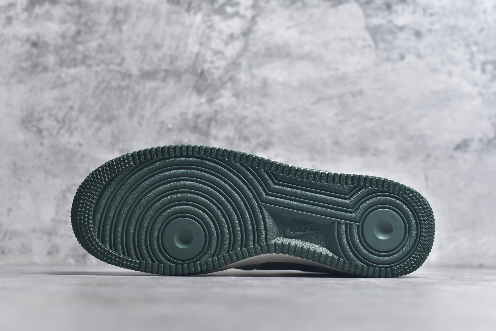 图片[6]-#Nike Air Force 1 \’07 Low LV联名 松石绿 空军一号低帮休闲板鞋 KK1988-086 #原楦头原纸板 原装鞋盒 定制五金配件 内置全掌气垫 原厂鞋底 尺码：36 36.5 37.5 38 38.5 39 40 40.5 41 42 42.5 43 44 44.5 45 9.D4-选品中心