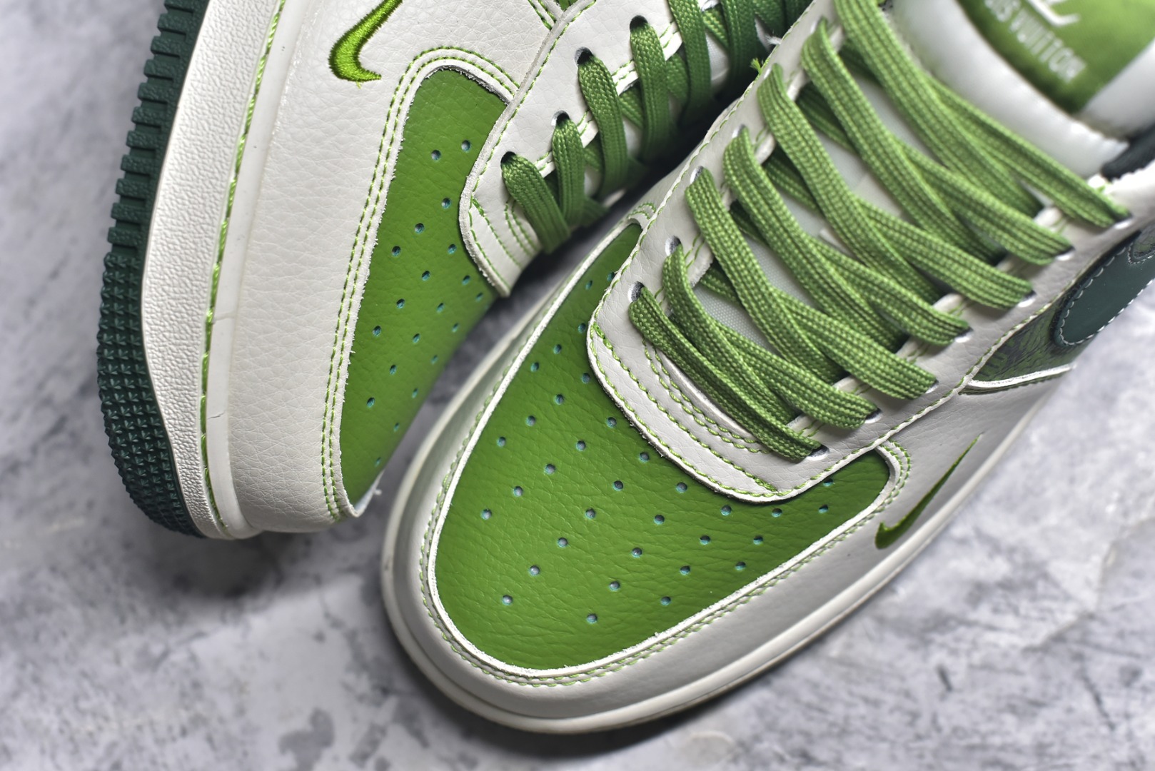 图片[8]-#Nike Air Force 1 \’07 Low LV联名 松石绿 空军一号低帮休闲板鞋 KK1988-086 #原楦头原纸板 原装鞋盒 定制五金配件 内置全掌气垫 原厂鞋底 尺码：36 36.5 37.5 38 38.5 39 40 40.5 41 42 42.5 43 44 44.5 45 9.D4-选品中心