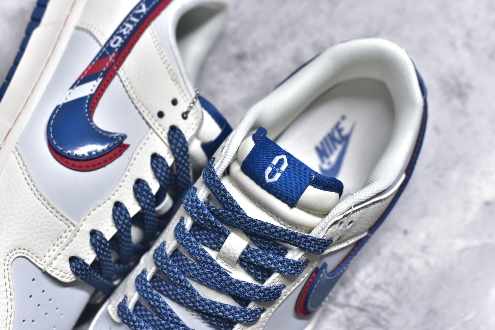 图片[9]-#Nike SB Dunk Low 问界M9蓝彩勾 周年高端定制 低帮休闲板鞋 FC1688-235 #定制鞋盒 大厂纯原品质出货 超高清洁度 皮料切割干净无任何毛边 细节完美 尺码：36 36.5 37.5 38 36.5 39 40 40.5 41 42 42.5 43 44 44.5 45 9.E5-选品中心