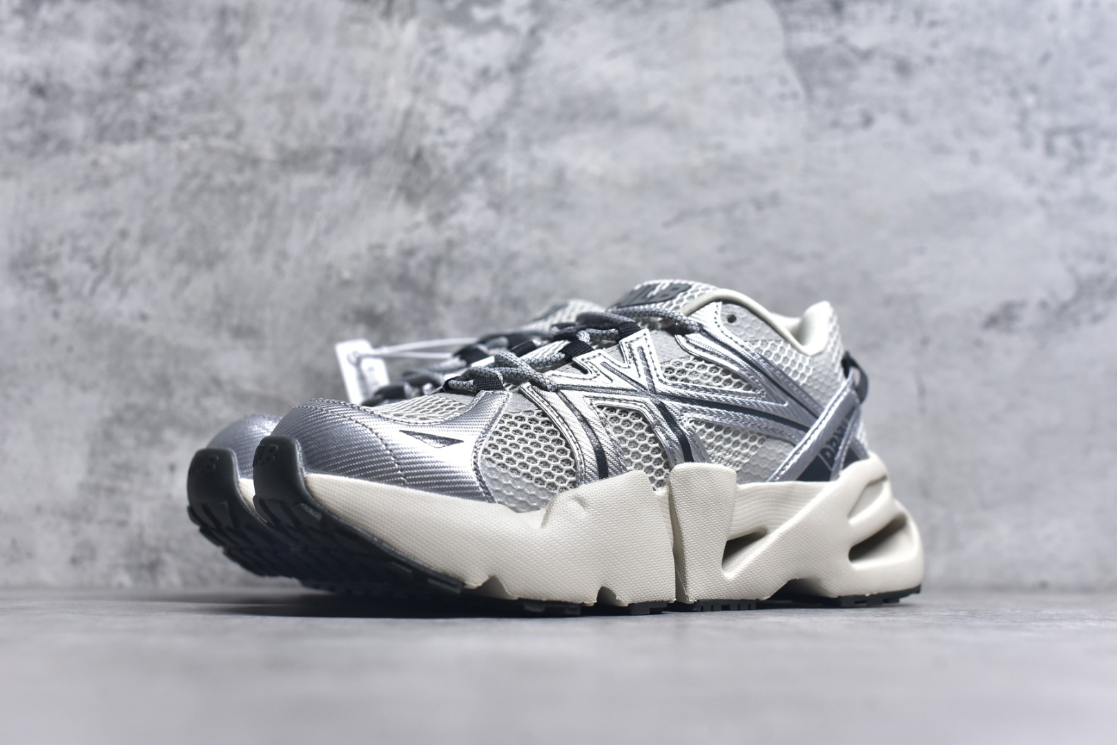图片[2]-#NY MLB Dome Runner 纽约洋基队 厚底镂空增高休闲跑鞋 3ARND015N50SIS 尺码：35 36 36.5 37.5 38 38.5 39 40 40.5 41 42 42.5 43 44 44.5 45 N.C3-选品中心
