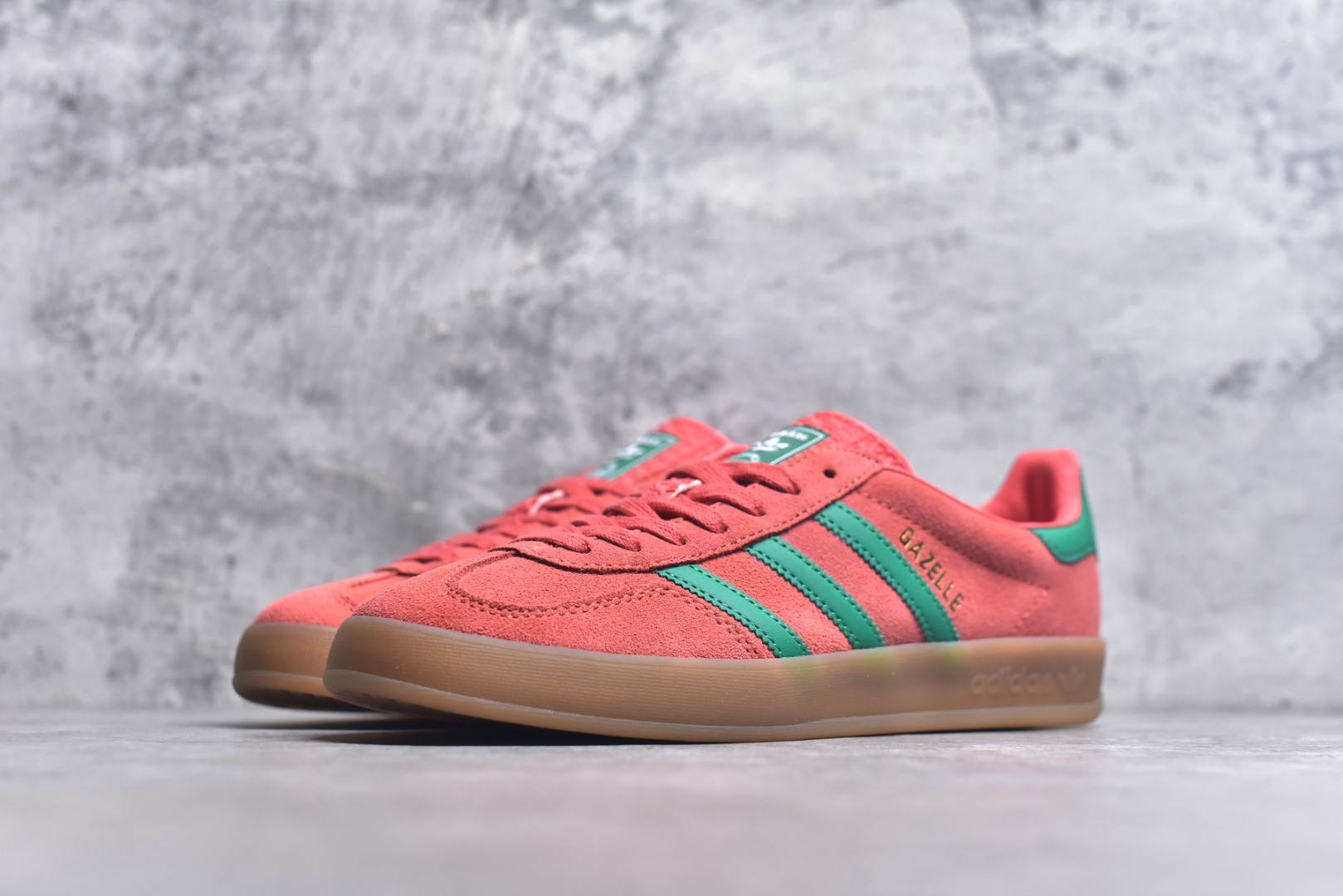图片[2]-#AD Gazelle Indoor Trainers 羚羊内训系列低帮复古百搭休闲运动德训风板鞋 JH5407 90年代经典的复刻版！自60年代以足球训练鞋面世以来,Gazelle就以其经典设计席卷全球。1991年版本的复刻,再造经典Gazelle。采用皮革打造,搭配浊色细节,让这款经典更加简约。尺码：36 36⅔ 37⅓ 38 38⅔ 39⅓ 40 40⅔ 41⅓ 42 42⅔ 43⅓ 44⅓ 44⅔ 45-选品中心