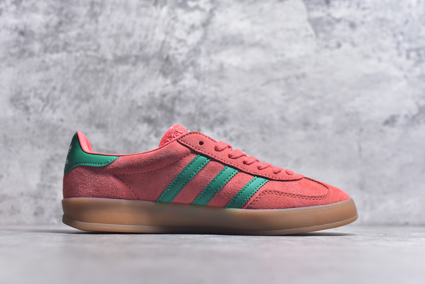 图片[3]-#AD Gazelle Indoor Trainers 羚羊内训系列低帮复古百搭休闲运动德训风板鞋 JH5407 90年代经典的复刻版！自60年代以足球训练鞋面世以来,Gazelle就以其经典设计席卷全球。1991年版本的复刻,再造经典Gazelle。采用皮革打造,搭配浊色细节,让这款经典更加简约。尺码：36 36⅔ 37⅓ 38 38⅔ 39⅓ 40 40⅔ 41⅓ 42 42⅔ 43⅓ 44⅓ 44⅔ 45-选品中心