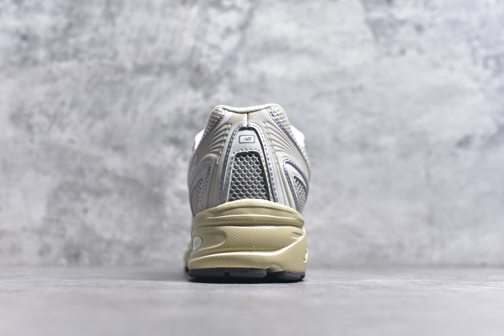 图片[5]-#New Balance 740系列复古老爹风休闲运动慢跑鞋 U740PR2 #原盒 原吊牌 组合大底 1：1制作 尺码：36 37 37.5 38 38.5 39 40 40.5 41 42 42.5 43 44 45 9.C3-选品中心