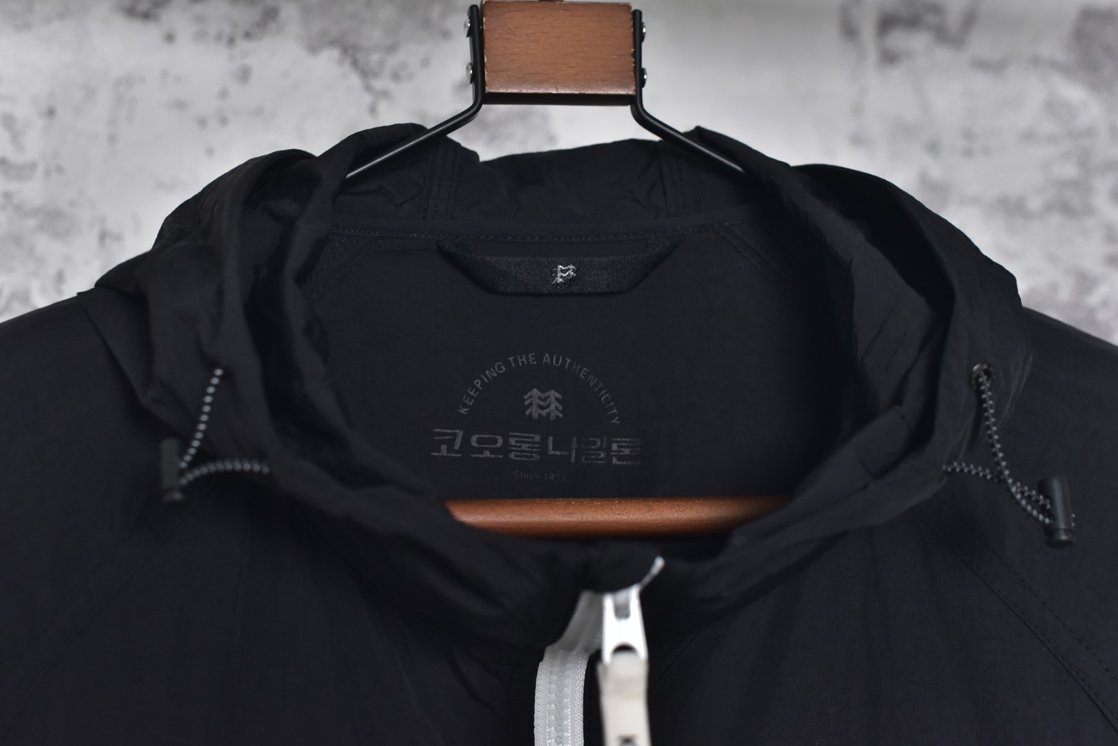 图片[3]-#可隆/KOLON SPORT》 WIND K户外防晒服系列❗ 现货供应 全年售后 原厂材料. 面料同步原厂 温馨提示❗（只做高端产品） DF巅峰 踏上巅峰❗ 颜色.黑色.浅蓝色.白色. 尺码：S.M.L.XL.2XL.3XL.-选品中心