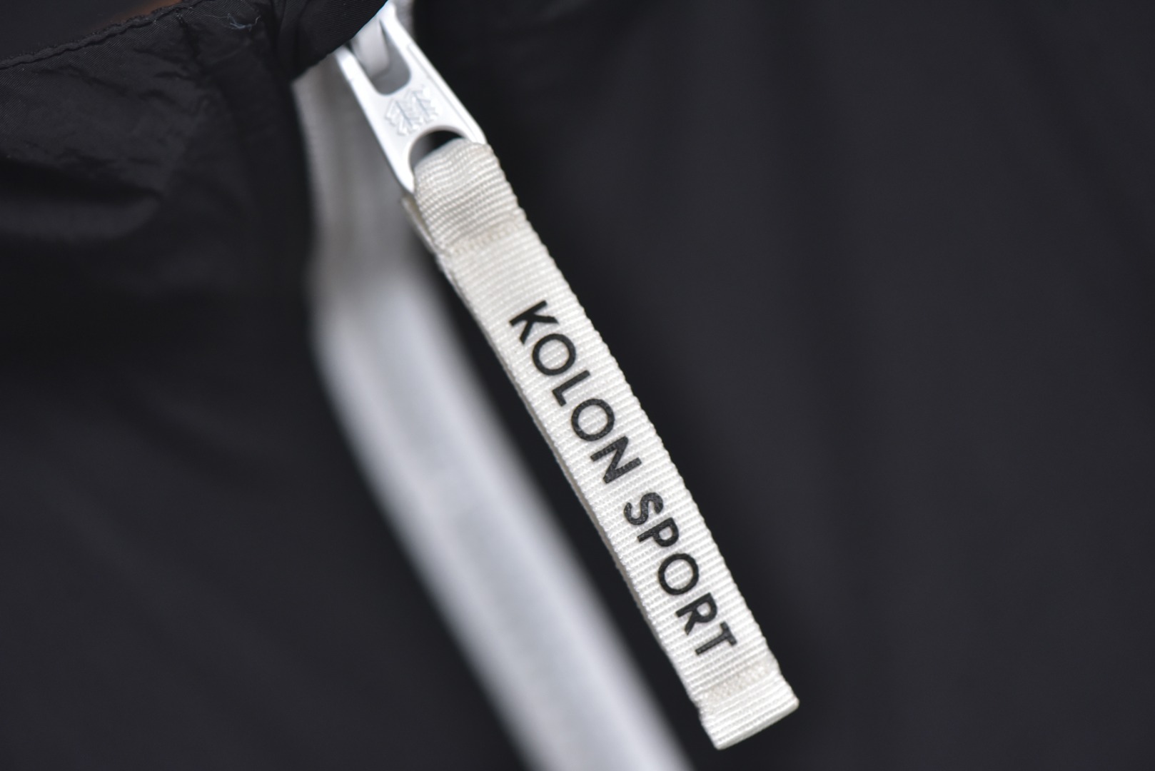 图片[5]-#可隆/KOLON SPORT》 WIND K户外防晒服系列❗ 现货供应 全年售后 原厂材料. 面料同步原厂 温馨提示❗（只做高端产品） DF巅峰 踏上巅峰❗ 颜色.黑色.浅蓝色.白色. 尺码：S.M.L.XL.2XL.3XL.-选品中心