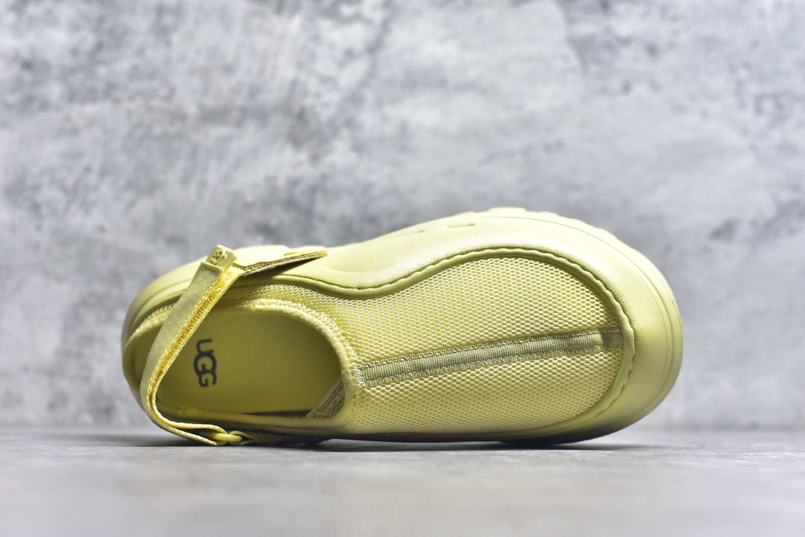 图片[4]-#UGG GoldenGlow Slide 简约时尚 EVA 防磨一脚蹬拖鞋 ！ 货号：1166912 尺码：36-45-选品中心