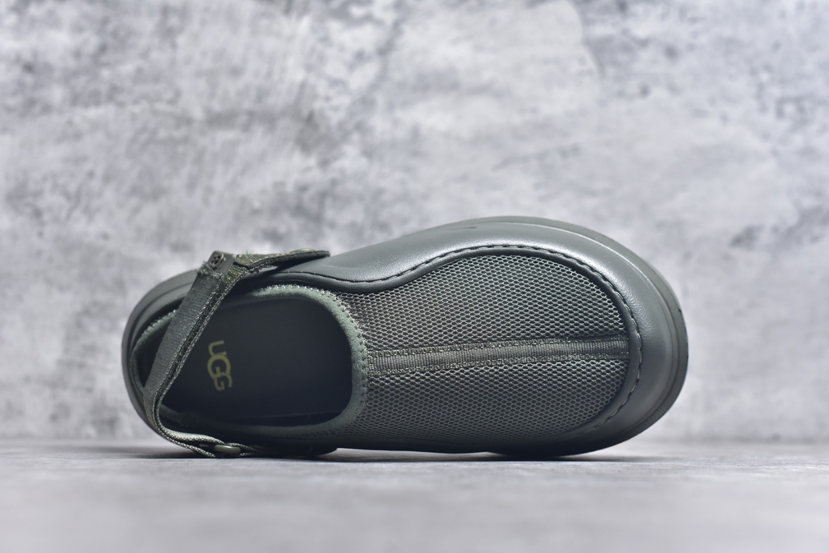 图片[4]-#UGG GoldenGlow Slide 简约时尚 EVA 防磨一脚蹬拖鞋 ！ 货号：1166912 尺码：36-45-选品中心