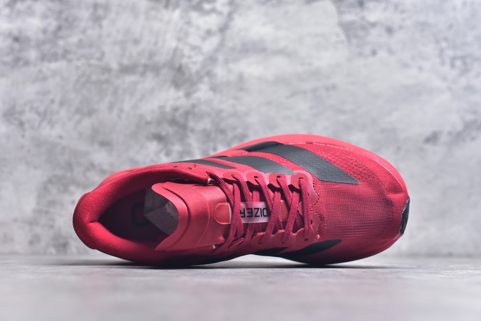 图片[4]-#阿迪达斯 AD Adizero Eva SL M 运动舒适防滑耐磨 低帮跑步鞋 阿迪达斯革新力作!「破纪录轻跑鞋」adiZero Adios Pro EVO 极致轻盈的Lightweight Upper设计,带来近乎裸足的舒适体验。中底采用尖端科技，Lightstrike Pro材料经过精细调校，实现卓越缓震与轻量化的完美结合。 尺码：36-45-选品中心