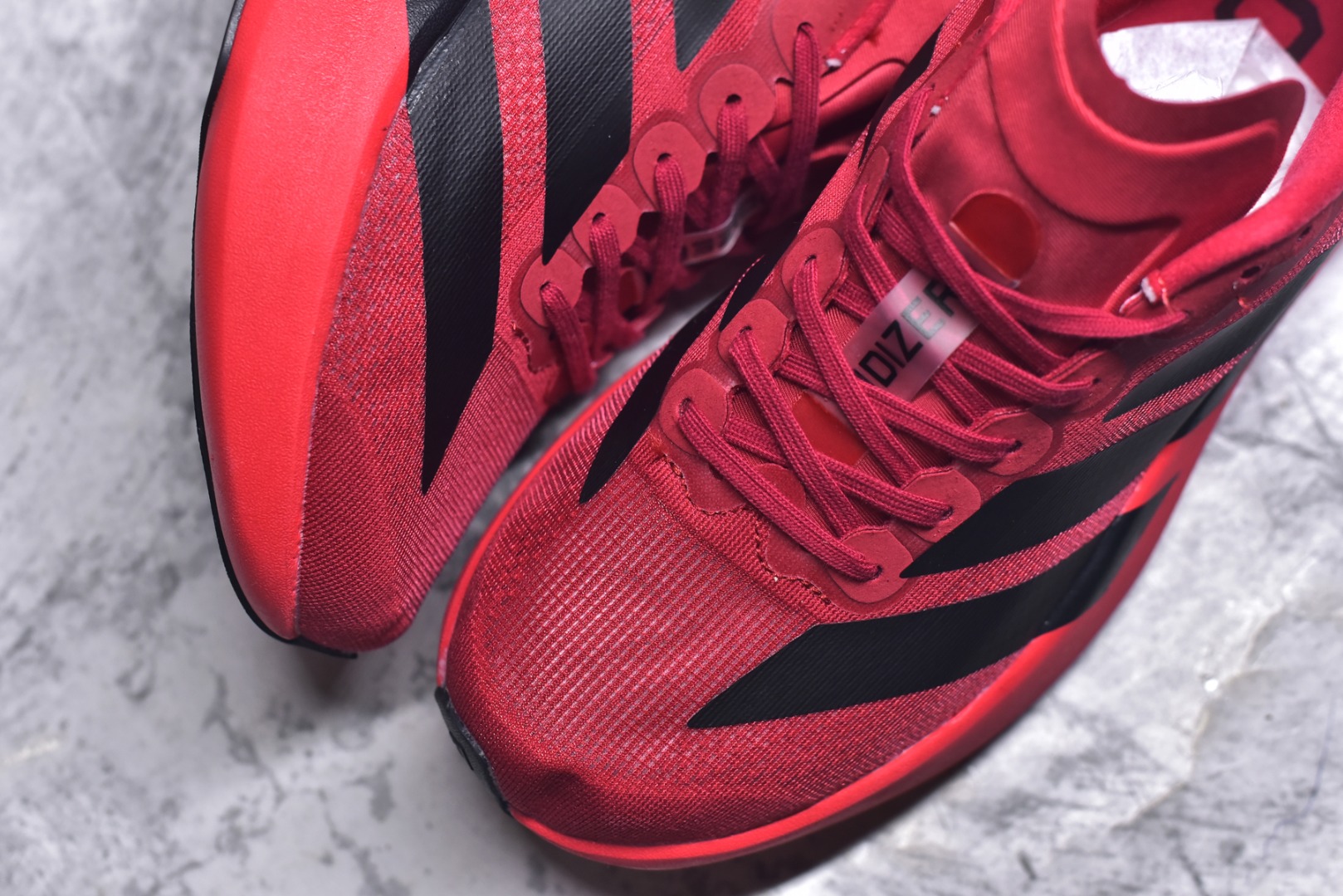 图片[8]-#阿迪达斯 AD Adizero Eva SL M 运动舒适防滑耐磨 低帮跑步鞋 阿迪达斯革新力作!「破纪录轻跑鞋」adiZero Adios Pro EVO 极致轻盈的Lightweight Upper设计,带来近乎裸足的舒适体验。中底采用尖端科技，Lightstrike Pro材料经过精细调校，实现卓越缓震与轻量化的完美结合。 尺码：36-45-选品中心