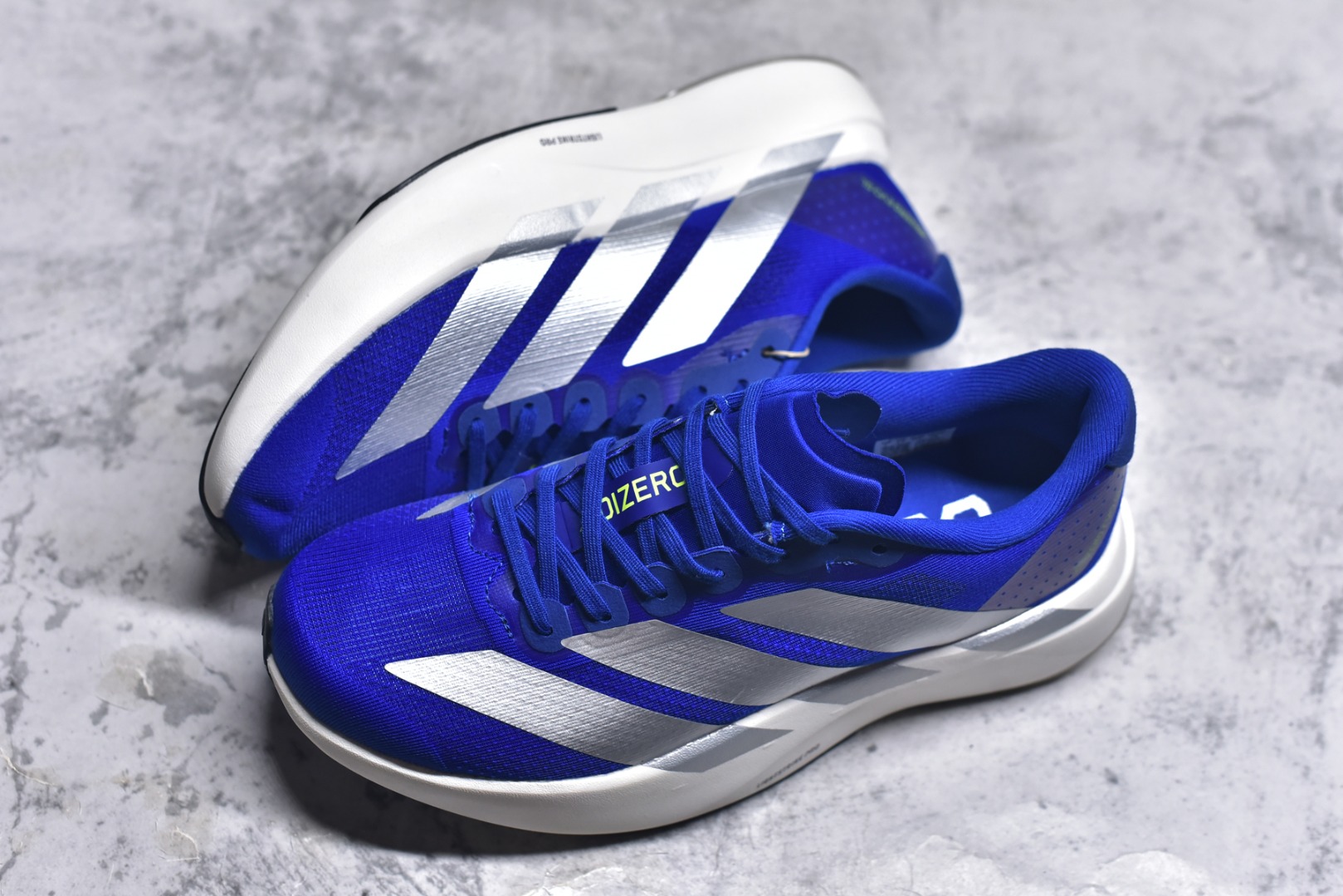 图片[7]-#阿迪达斯 AD Adizero Eva SL M 运动舒适防滑耐磨 低帮跑步鞋 阿迪达斯革新力作!「破纪录轻跑鞋」adiZero Adios Pro EVO 极致轻盈的Lightweight Upper设计,带来近乎裸足的舒适体验。中底采用尖端科技，Lightstrike Pro材料经过精细调校，实现卓越缓震与轻量化的完美结合。 尺码：36-45-选品中心