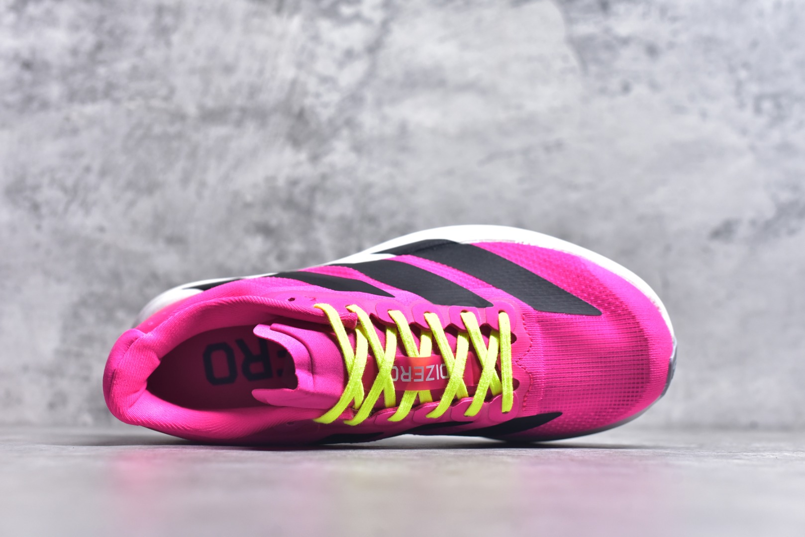 图片[4]-#阿迪达斯 AD Adizero Eva SL M 运动舒适防滑耐磨 低帮跑步鞋 阿迪达斯革新力作!「破纪录轻跑鞋」adiZero Adios Pro EVO 极致轻盈的Lightweight Upper设计,带来近乎裸足的舒适体验。中底采用尖端科技，Lightstrike Pro材料经过精细调校，实现卓越缓震与轻量化的完美结合。 尺码：36-45-选品中心