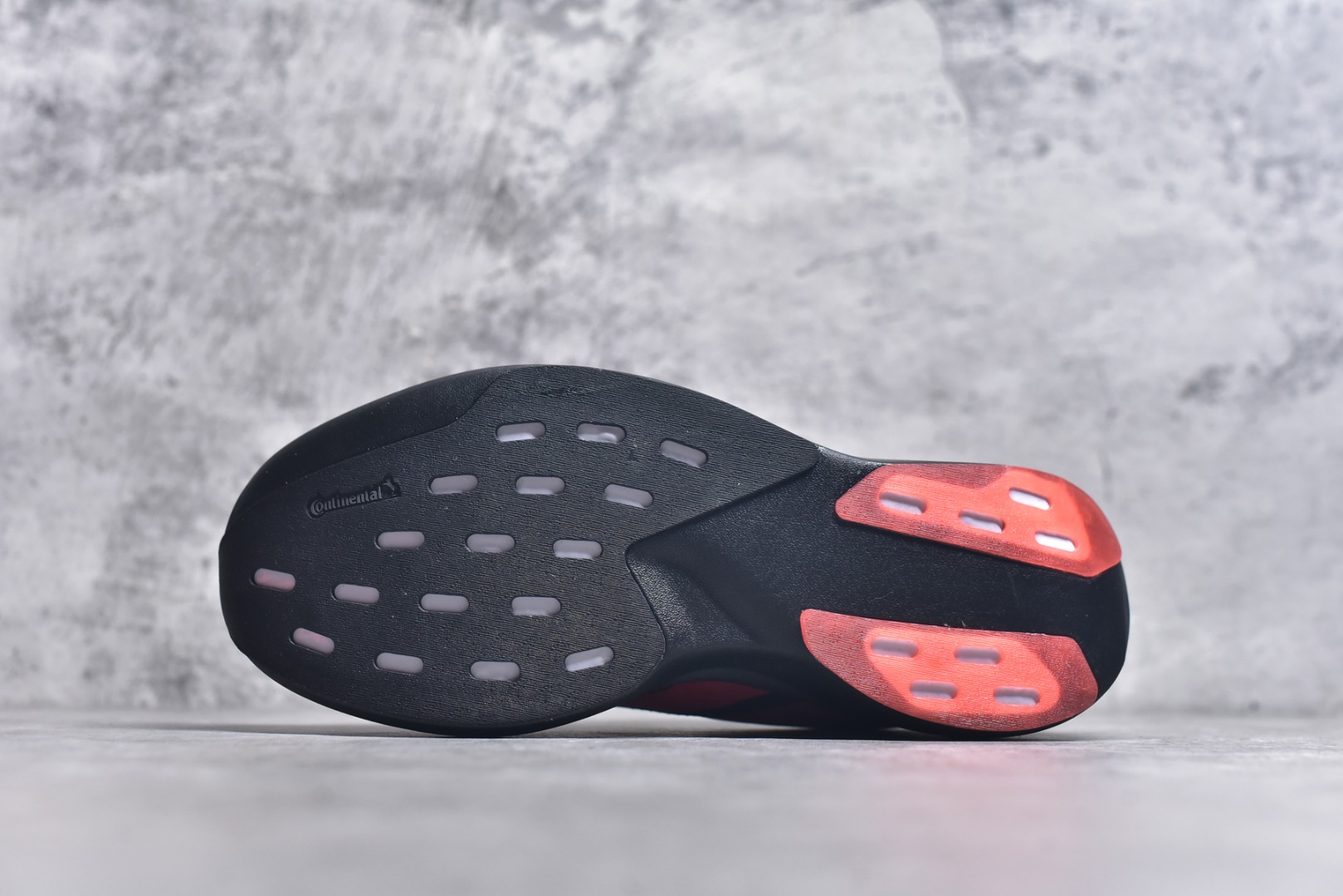 图片[6]-#阿迪达斯 AD Adizero Eva SL M 运动舒适防滑耐磨 低帮跑步鞋 阿迪达斯革新力作!「破纪录轻跑鞋」adiZero Adios Pro EVO 极致轻盈的Lightweight Upper设计,带来近乎裸足的舒适体验。中底采用尖端科技，Lightstrike Pro材料经过精细调校，实现卓越缓震与轻量化的完美结合。 尺码：36-45-选品中心
