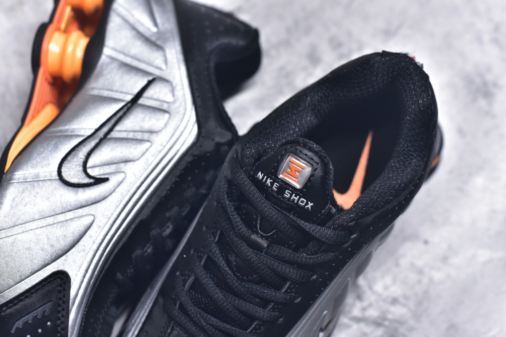 图片[9]-#NIKE SHOX R4系列 耐克 低帮运动休闲气垫运动鞋货号：HQ1988-003 尺码：36 36.5 37.5 38 38.5 39 40 40.5 41 42 42.5 43 44 45-选品中心