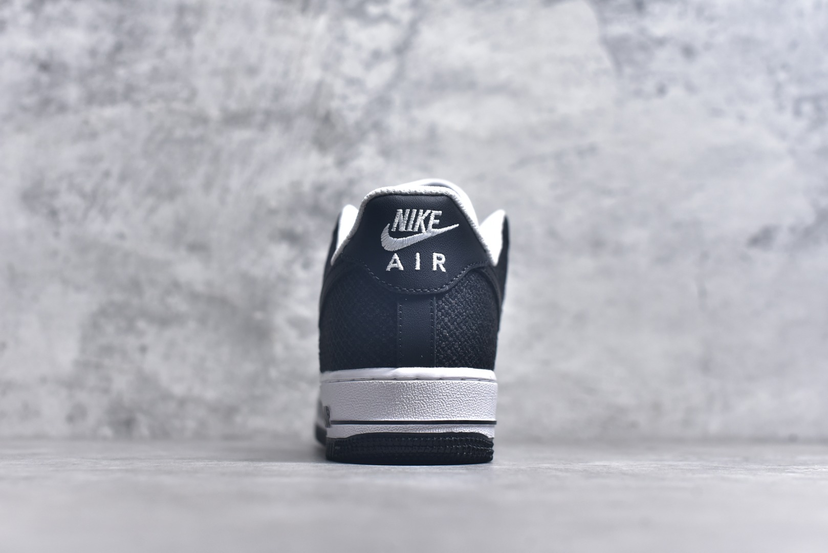 图片[5]-#Nike Air Force 1\’07 Low 官方爆款定制 牛仔布小勾 空军一号低帮休闲板鞋 ZH0316-091 #定制皮料 原厂3D打印 定制鞋盒 原楦原纸板 纯正空军版型 内置全掌气垫 尺码：36 36.5 37.5 38 38.5 39 40 40.5 41 42 42.5 43 44 44.5 45 9.D4-选品中心