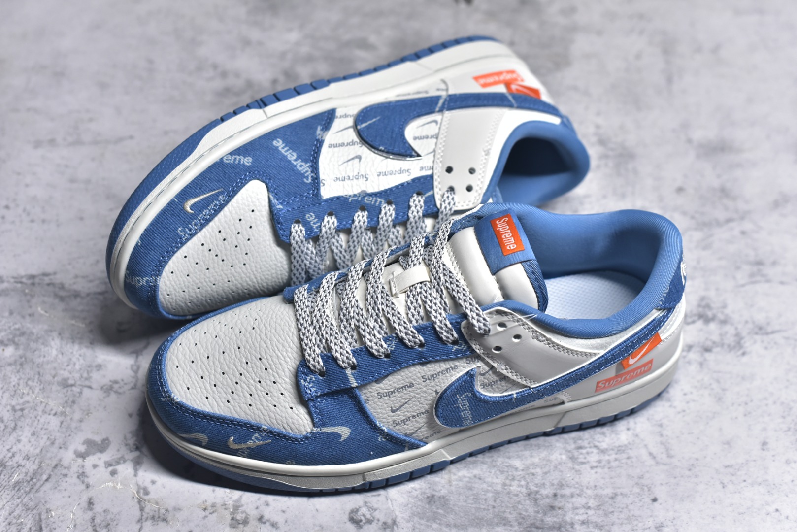 图片[7]-#Nike SB Dunk Low Sup联名 蓝牛仔 周年高端定制 低帮休闲板鞋 SC9207-416 #定制鞋盒 大厂纯原品质出货 超高清洁度 皮料切割干净无任何毛边 细节完美 尺码：36 36.5 37.5 38 36.5 39 40 40.5 41 42 42.5 43 44 44.5 45 9.E5-选品中心