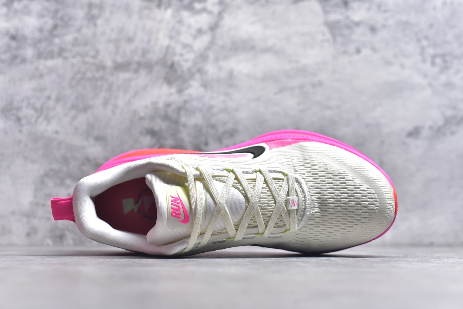 图片[4]-#ZOOM 登月 V18 白粉橙 IB7315-100 男女鞋 尺码 36 36.5 37 38 38.5 39 40 40.5 41 42 42.5 43 44 44.5 45-选品中心