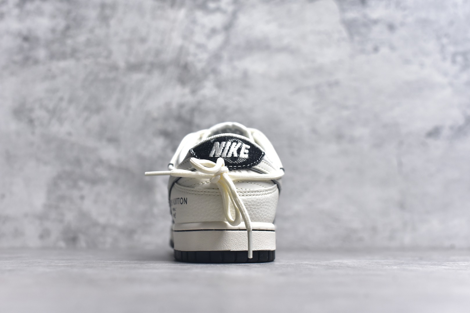 图片[5]-#Nike SB Dunk Low LV联名 绑带织布黑白勾 周年高端定制 低帮休闲板鞋 YX5066-338 #定制鞋盒 大厂纯原品质出货 超高清洁度 皮料切割干净无任何毛边 细节完美 尺码：36 36.5 37.5 38 36.5 39 40 40.5 41 42 42.5 43 44 44.5 45 9.E5-选品中心