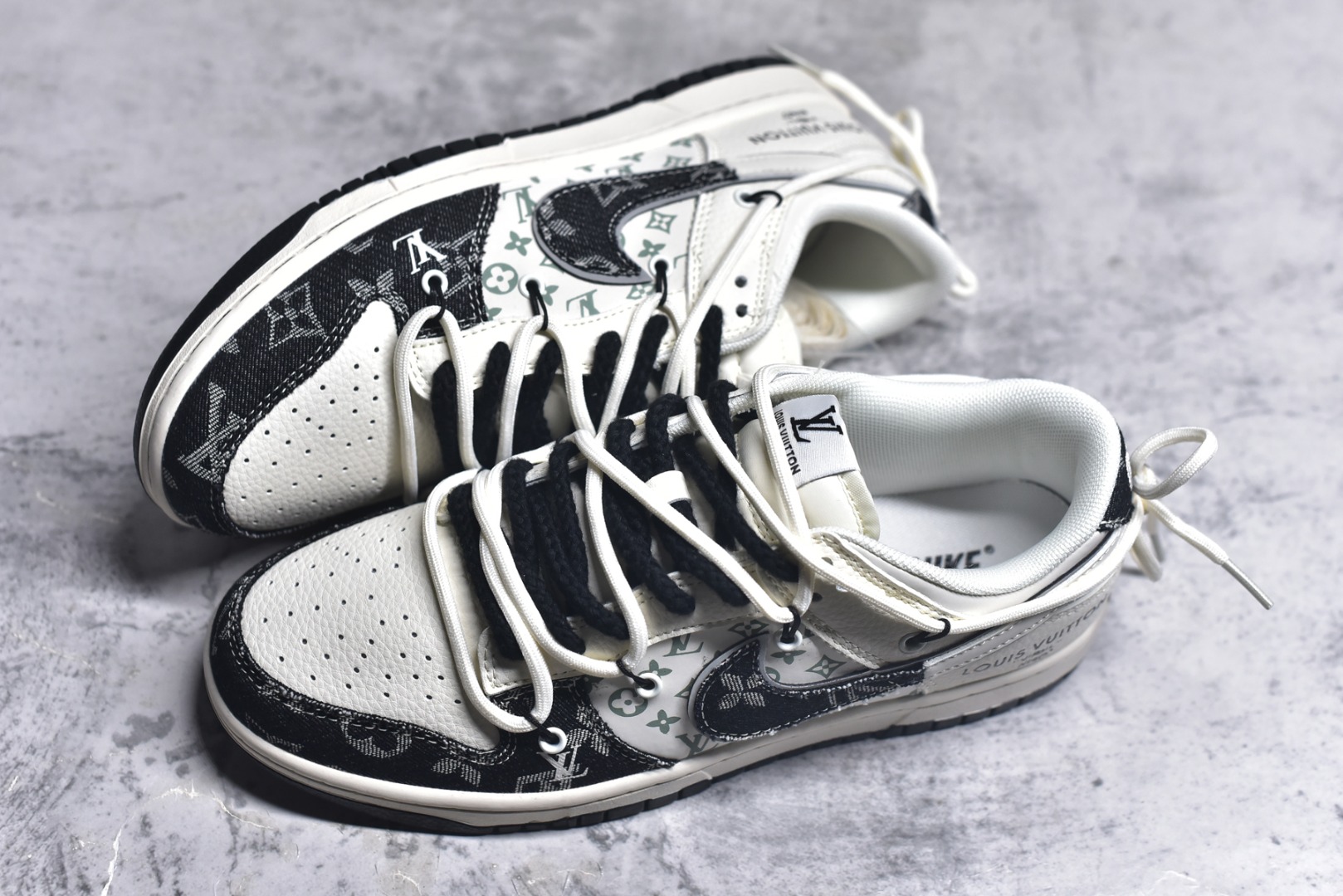 图片[7]-#Nike SB Dunk Low LV联名 绑带织布黑白勾 周年高端定制 低帮休闲板鞋 YX5066-338 #定制鞋盒 大厂纯原品质出货 超高清洁度 皮料切割干净无任何毛边 细节完美 尺码：36 36.5 37.5 38 36.5 39 40 40.5 41 42 42.5 43 44 44.5 45 9.E5-选品中心