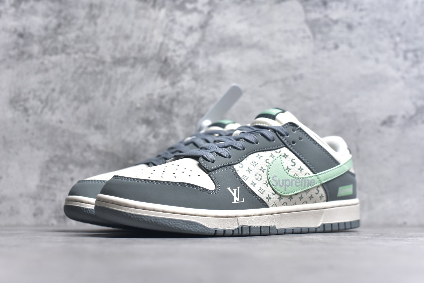 图片[2]-#Nike SB Dunk Low LV联名 青灰 周年高端定制 低帮休闲板鞋 ZH2598-278 #定制鞋盒 大厂纯原品质出货 超高清洁度 皮料切割干净无任何毛边 细节完美 尺码：36 36.5 37.5 38 38.5 39 40 40.5 41 42 42.5 43 44 44.5 45 9.E5-选品中心