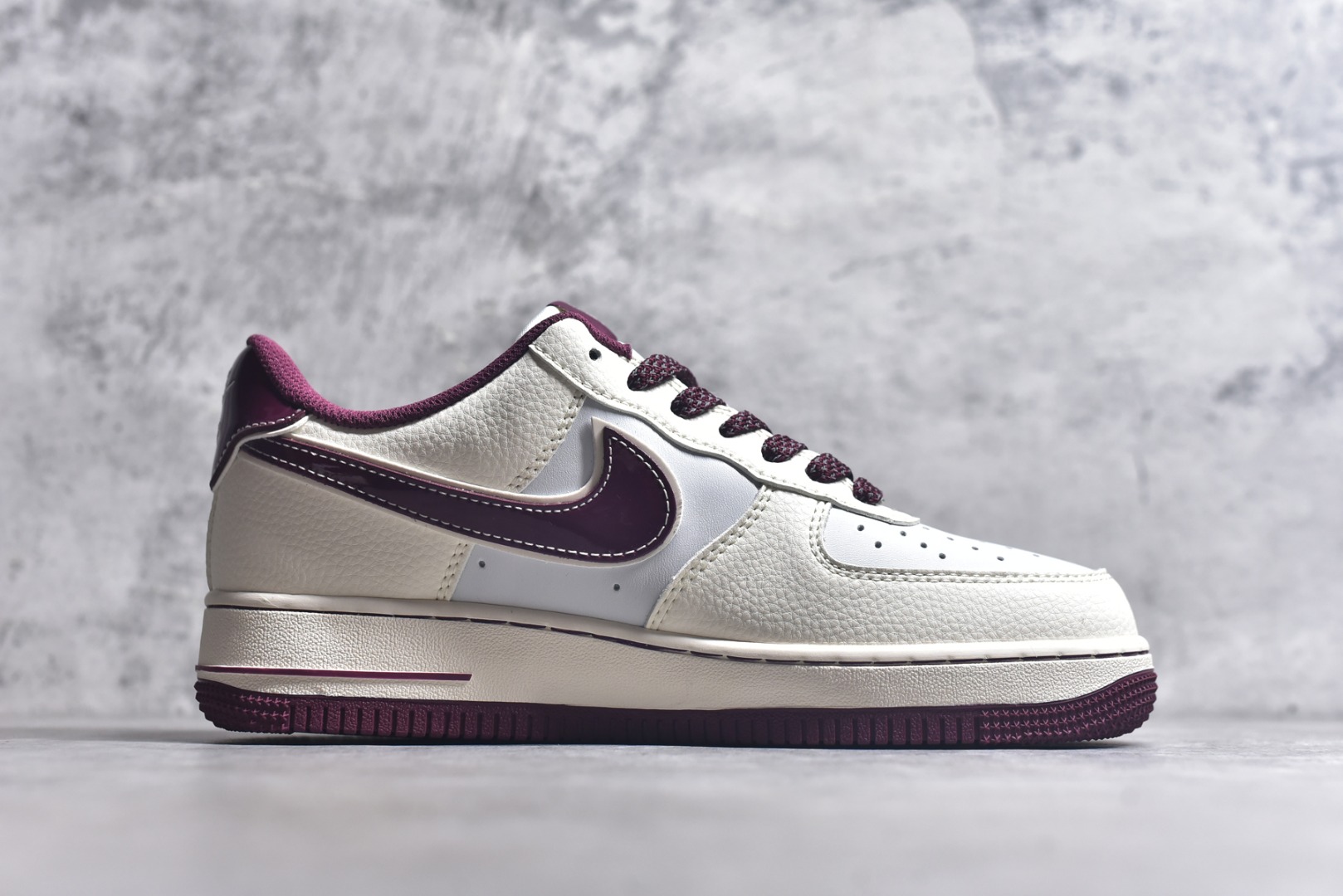 图片[3]-#Nike Air Force 1\’07 Low 问界联名 红M9 空军一号低帮休闲板鞋 XS1958-610 #原楦头原纸板 原装鞋盒 定制五金配件 内置全掌气垫 原厂鞋底 尺码：36 36.5 37.5 38 38.5 39 40 40.5 41 42 42.5 43 44 44.5 45 9.D4-选品中心