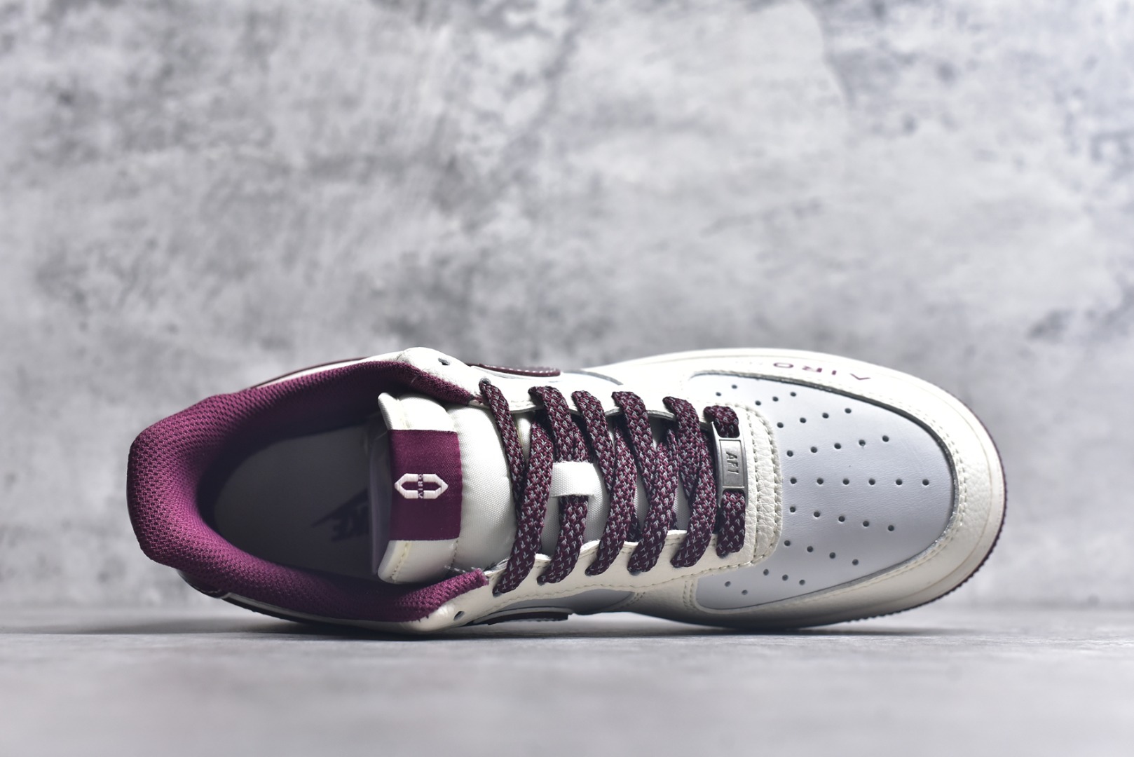 图片[4]-#Nike Air Force 1\’07 Low 问界联名 红M9 空军一号低帮休闲板鞋 XS1958-610 #原楦头原纸板 原装鞋盒 定制五金配件 内置全掌气垫 原厂鞋底 尺码：36 36.5 37.5 38 38.5 39 40 40.5 41 42 42.5 43 44 44.5 45 9.D4-选品中心