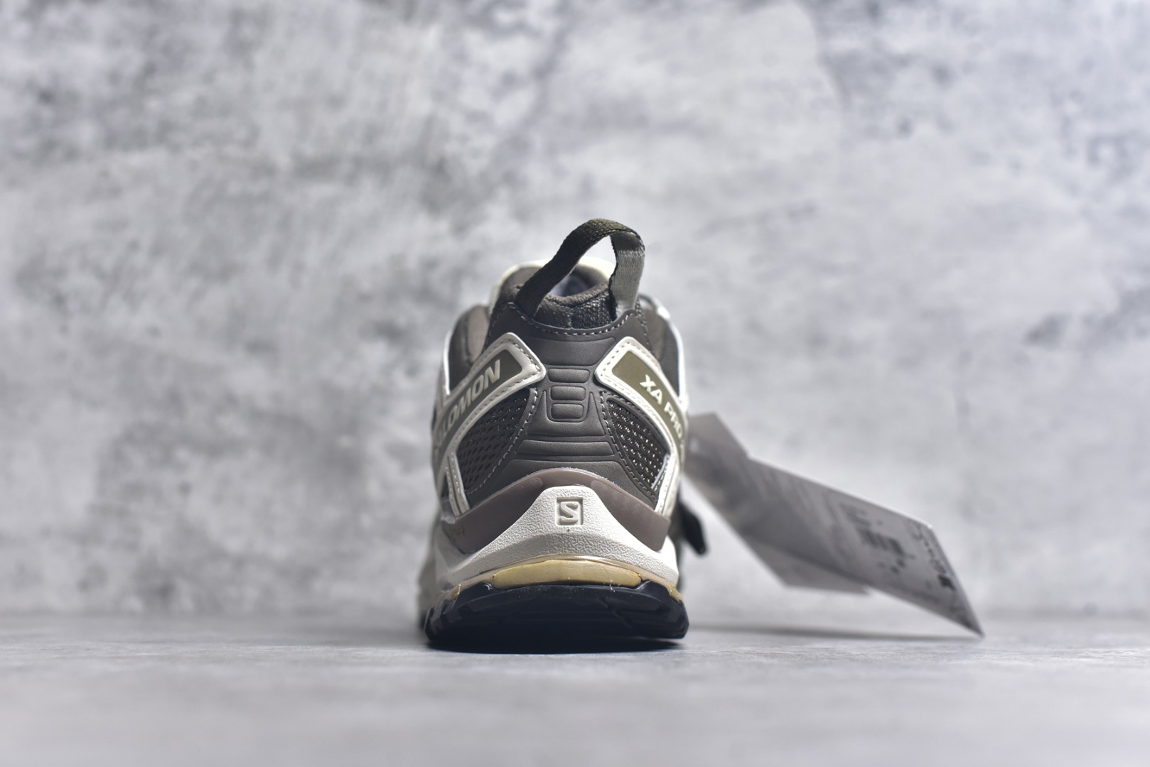 图片[5]-#Salomon XA PRO 3D EXPANSE萨洛蒙户外越野跑鞋 鞋面采用SENSIFIT贴合技术 全方位贴合包裹脚型 鞋跟部鞋底牵引设计 提供强大的抓地性能 更适应野外崎岖不平的道路 其3D ADVANCED CHASSIS底盘 材料轻量大化 钉齿设计更具稳定性、防护性 鞋底易磨损区运用CONTAGRIP高耐磨材料 应对城市硬质路面长距离跑考验 货号：478848-26 尺码：36 36.5 37.5 38 38.5 39 40 40.5 41 42 42.5 43 44 45 46-选品中心