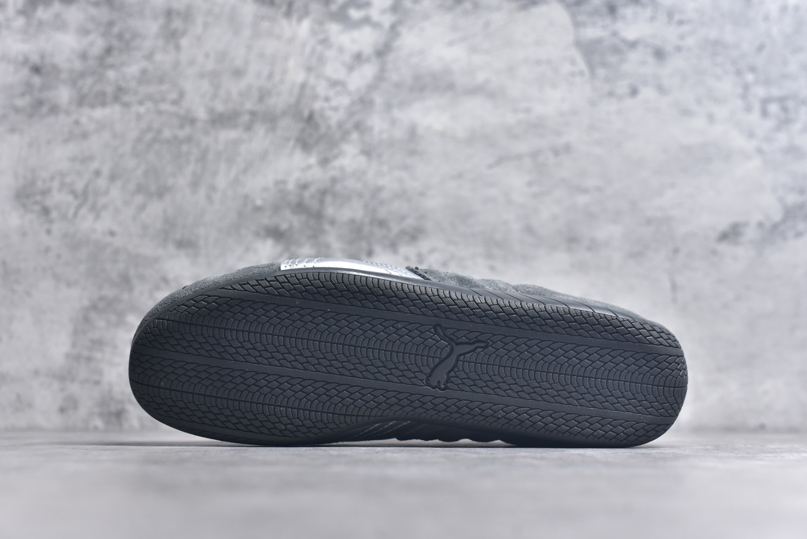 图片[6]-#Puma Speedcat Premium 彪马 防滑耐磨生活休闲 运动鞋 极速赛车系列 复古运动休闲跑鞋 充正版本 鞋面设计轻量透气 提供了舒适性和穿着感受 柔软内里材质 穿着更加舒适 橡胶鞋底提供持久的牵引力 货号：403902-03 尺码：35.5 36 37 37.5 38 38.5 39 40 40.5 41 42 42.5 43 44 45-选品中心