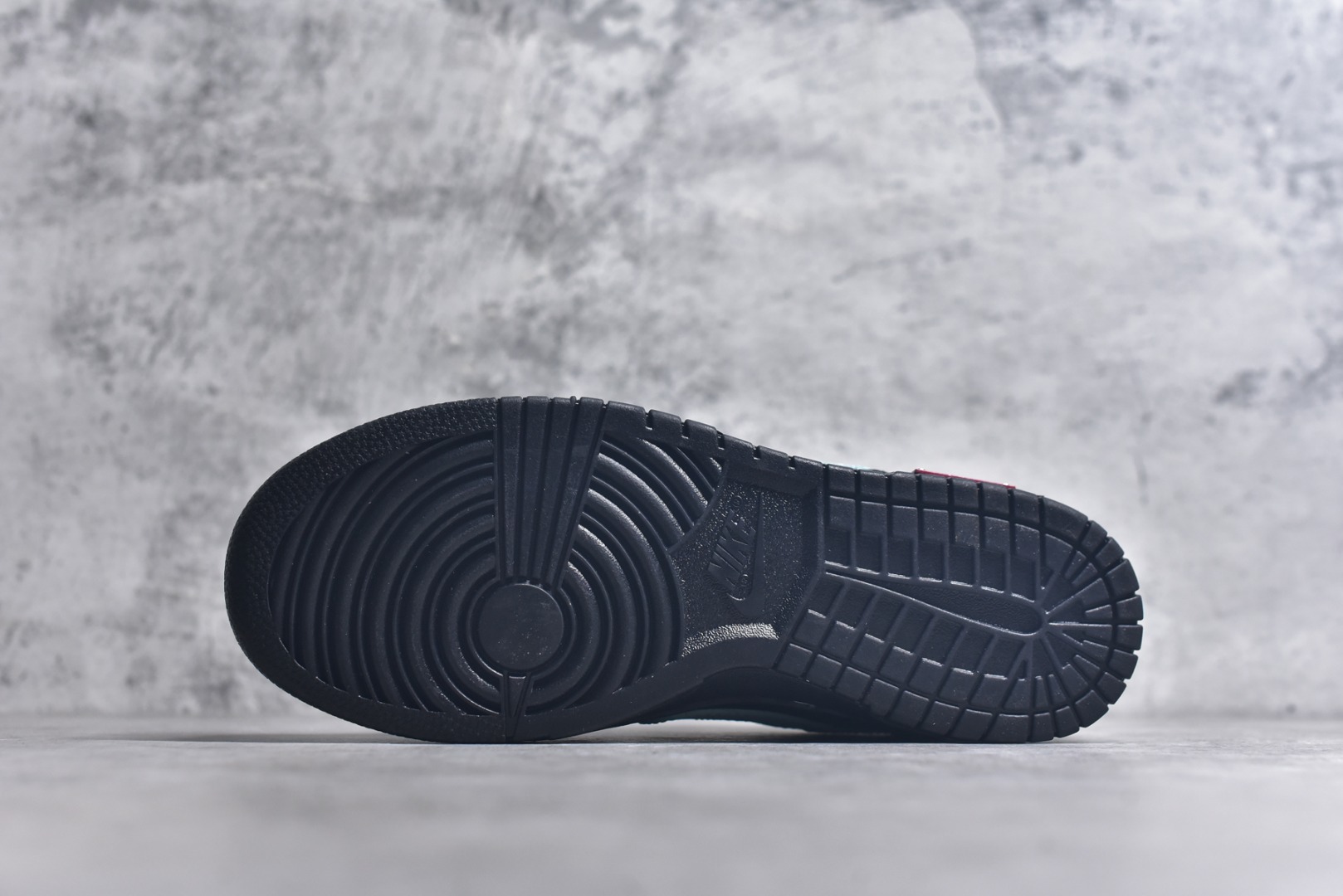图片[6]-#Nike SB Dunk Low SUP联名 蒂芙尼三小勾 周年高端定制 低帮休闲板鞋 SC9207-422 #原楦头原纸板 原装鞋盒 定制五金配件 内置全掌气垫 原厂鞋底 尺码：36 36.5 37.5 38 38.5 39 40 40.5 41 42 42.5 43 44 44.5 45 9.E5-选品中心