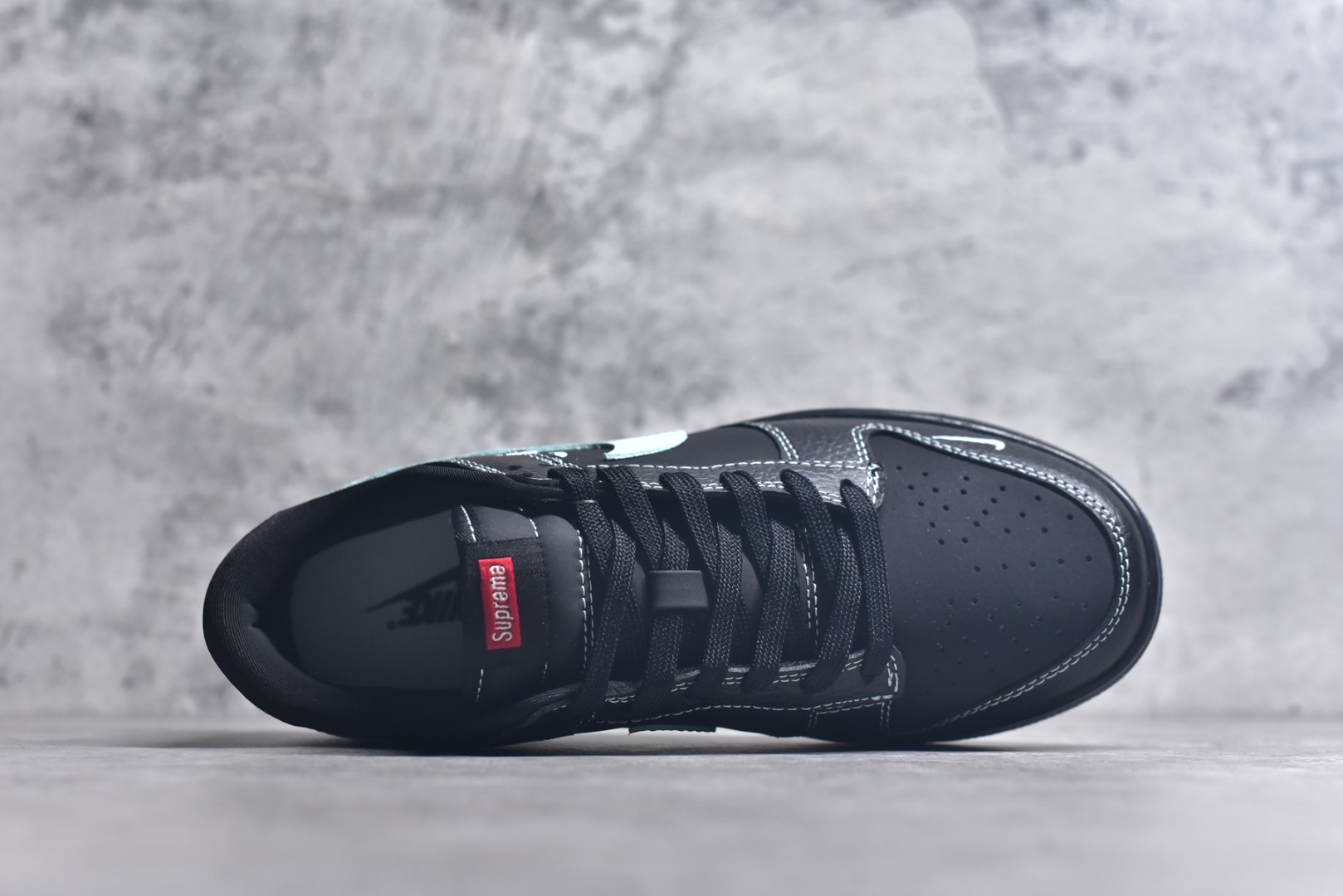 图片[4]-#Nike SB Dunk Low SUP联名 蒂芙尼三小勾 周年高端定制 低帮休闲板鞋 SC9207-422 #原楦头原纸板 原装鞋盒 定制五金配件 内置全掌气垫 原厂鞋底 尺码：36 36.5 37.5 38 38.5 39 40 40.5 41 42 42.5 43 44 44.5 45 9.E5-选品中心