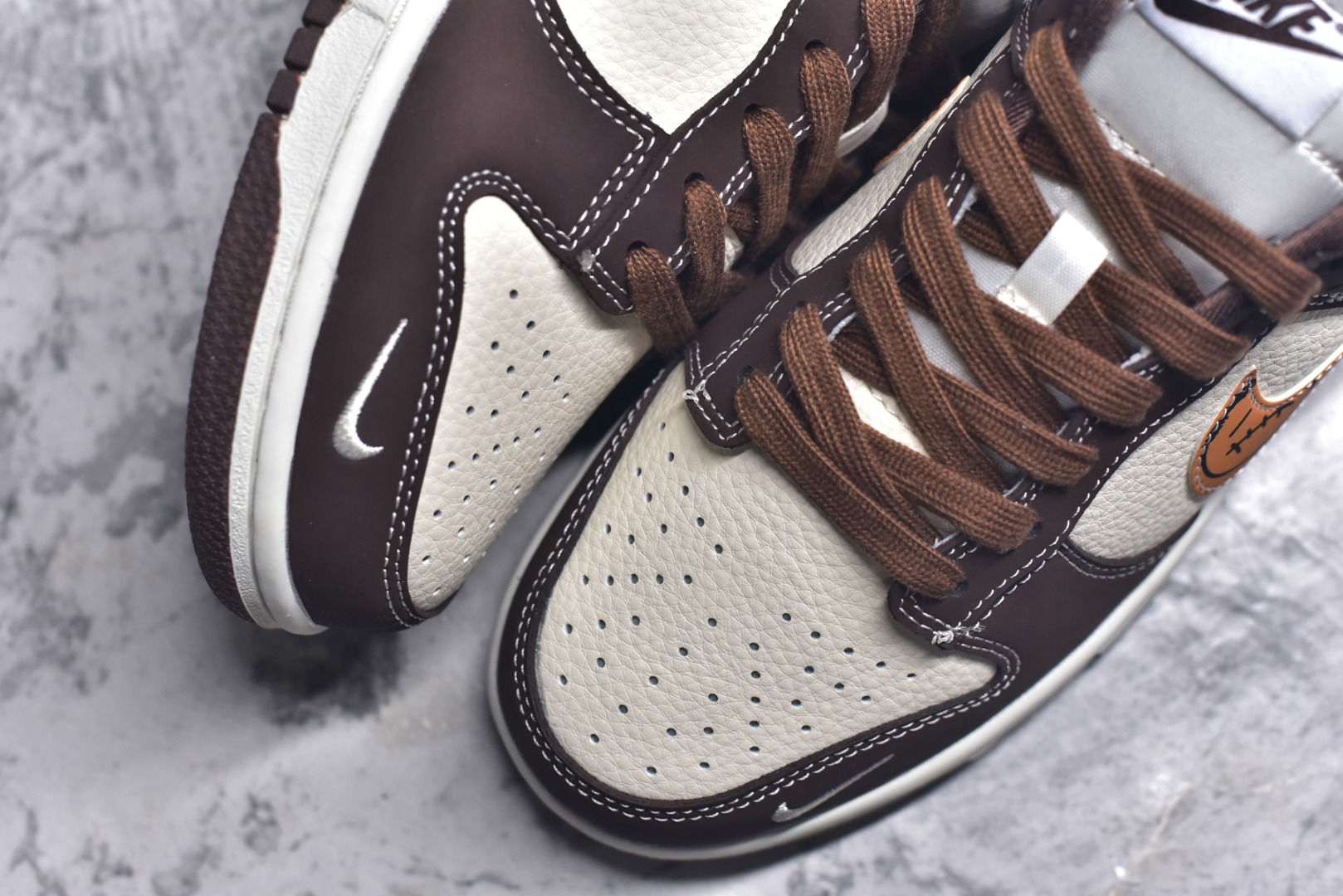 图片[8]-#Nike SB Dunk Low 深棕鬼脸 周年高端定制 低帮休闲板鞋 KK1333-034 #原楦头原纸板 原装鞋盒 定制五金配件 内置全掌气垫 原厂鞋底 尺码：36 36.5 37.5 38 38.5 39 40 40.5 41 42 42.5 43 44 44.5 45 9.E5-选品中心