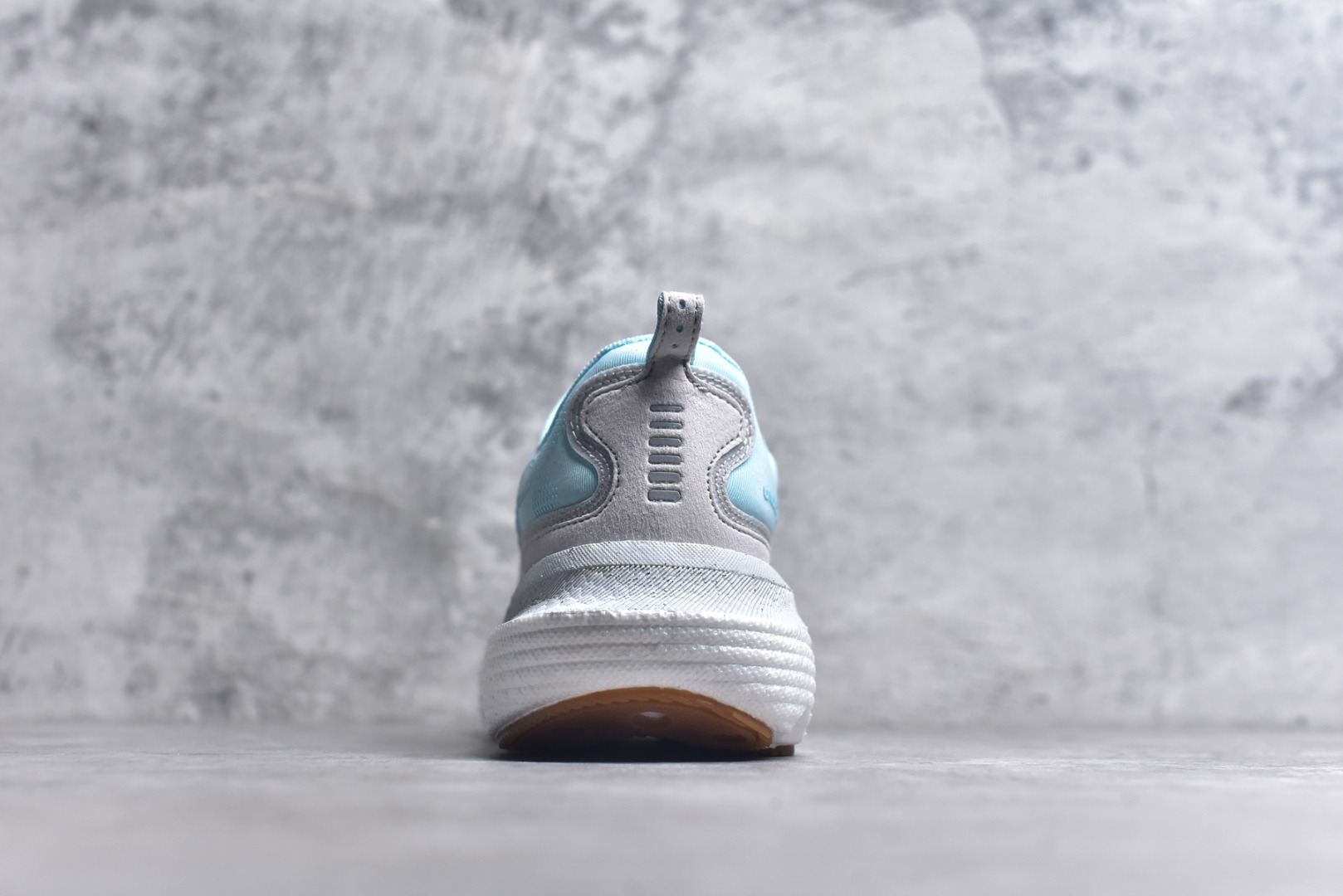 图片[5]-#Under Armour Infinite Elite 2 安德玛舒适防滑耐磨低帮越野短跑跑步鞋 Under Armour成立于1996年，创办者是前马里兰橄榄球明星KevinPlank。在美国，提到Under Armour，必然会想起高端和专业的运动装备，Under Armour 逐渐成为“专业”的代名词。Under Armour在专业运动装备领域达到了一定高度，可以说是专业运动装备的优选。实拍调校N版已经零色差零失真 百分百还原实物色彩所见即所得 不存在货不对板色差等低级问题 选购参考实物拍摄 不混卖不参货 只用心做好货严格选品 承诺混一赔十 尺码：36-40 不含半码-选品中心