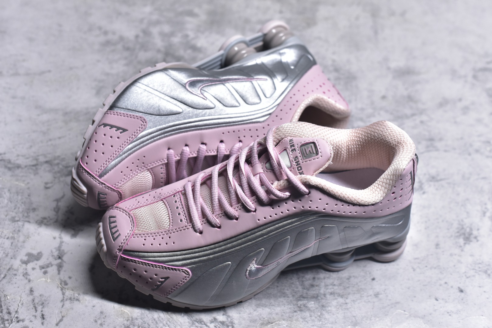 图片[7]-#NIKE SHOX R4系列 耐克 低帮运动休闲气垫运动鞋 货号：AR3565-600 尺码：36 36.5 37.5 38 38.5 39 40-选品中心