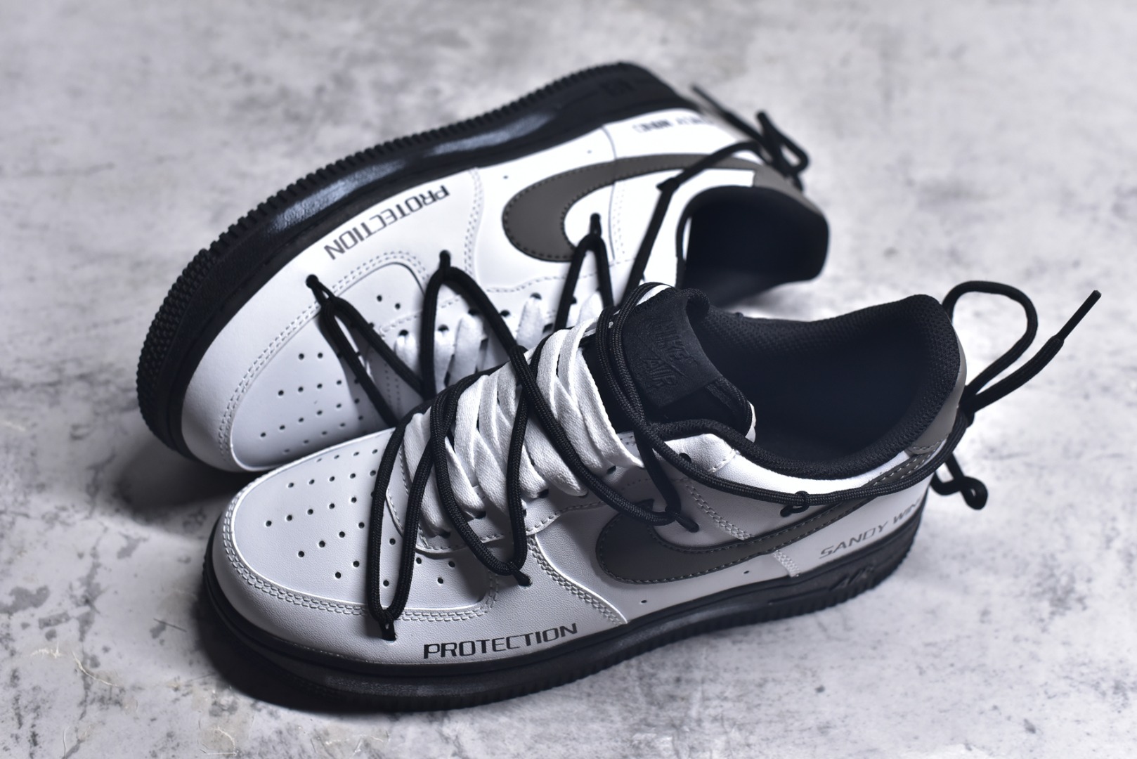 图片[7]-#Nike Air Force 1\’07 Low 二次元主题 奢香水榭 满天星泼墨 空军一号低帮休闲板鞋 ZH0316-086 #定制皮料 原厂3D打印 定制鞋盒 原楦原纸板 纯正空军版型 内置全掌气垫 尺码：36 36.5 37.5 38 38.5 39 40 40.5 41 42 42.5 43 44 44.5 45 9.D4-选品中心