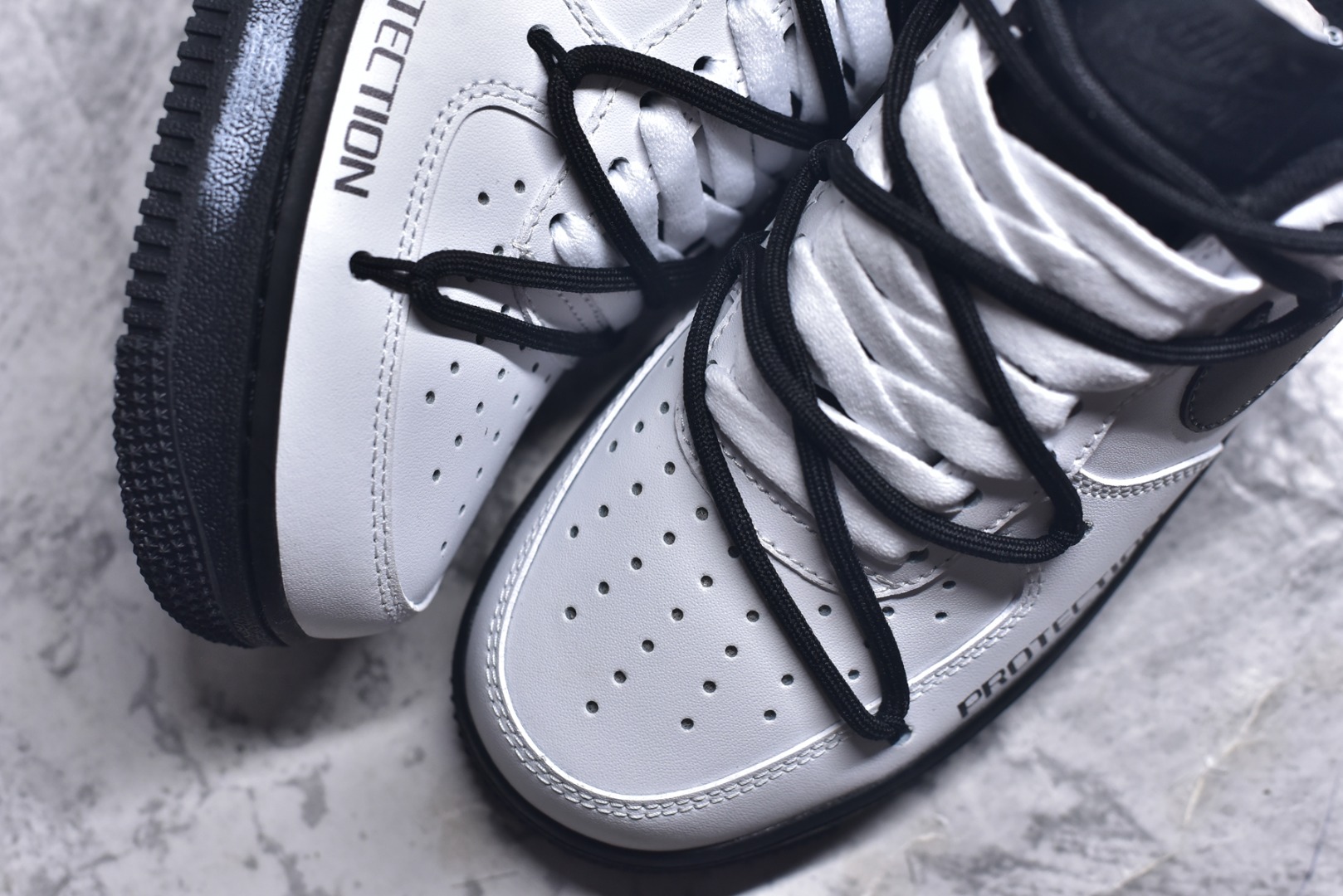 图片[8]-#Nike Air Force 1\’07 Low 二次元主题 奢香水榭 满天星泼墨 空军一号低帮休闲板鞋 ZH0316-086 #定制皮料 原厂3D打印 定制鞋盒 原楦原纸板 纯正空军版型 内置全掌气垫 尺码：36 36.5 37.5 38 38.5 39 40 40.5 41 42 42.5 43 44 44.5 45 9.D4-选品中心