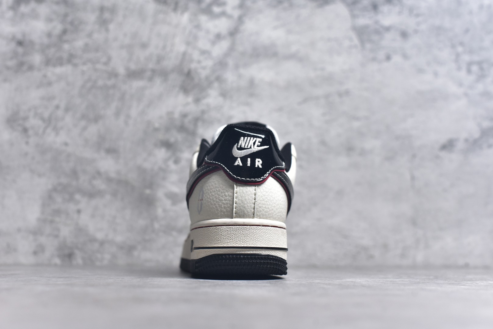 图片[5]-#Nike Air Force 1\’07 Low 问界联名 黑M9 空军一号低帮休闲板鞋 XS1958-609 #原楦头原纸板 原装鞋盒 定制五金配件 内置全掌气垫 原厂鞋底 尺码：36 36.5 37.5 38 38.5 39 40 40.5 41 42 42.5 43 44 44.5 45 9.D4-选品中心