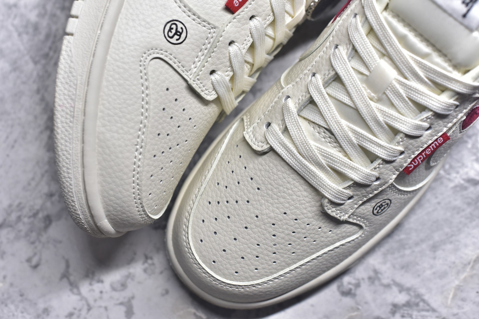 图片[8]-#Nike SB Dunk Low 联名 白红双勾 周年高端定制 低帮休闲板鞋 LW1818-119 #定制鞋盒 大厂纯原品质出货 超高清洁度 皮料切割干净无任何毛边 细节完美 尺码：36 36.5 37.5 38 38.5 39 40 40.5 41 42 42.5 43 44 44.5 45 9.E5-选品中心