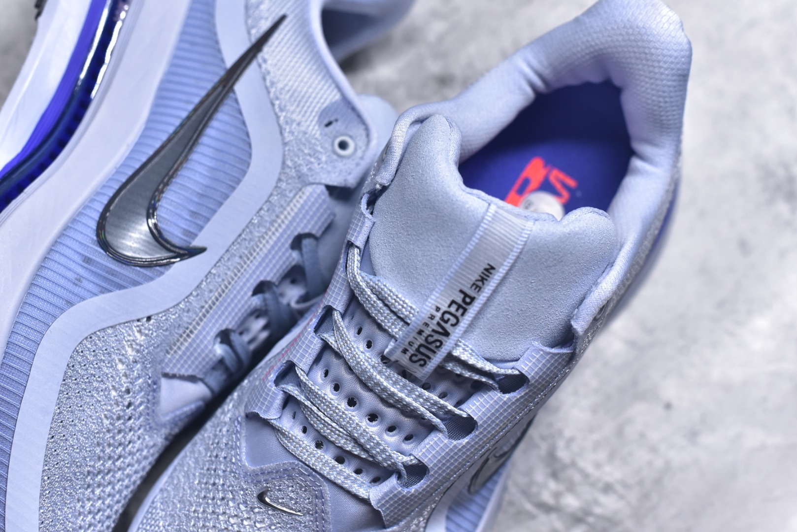图片[9]-#Nike Air Zoom Pegasus Premium 耐克网面全掌气垫缓震跑鞋 HQ2592-004#全掌可见的Air Zoom首次在Pegasus系列中出现，模仿了Vaporfly的碳板曲线，增强了跑步时的流畅过渡。 尺码：35.5 36 36.5 37.5 38 38.5 39 40 40.5 41 42 42.5 43 44 44.5 45 46-选品中心