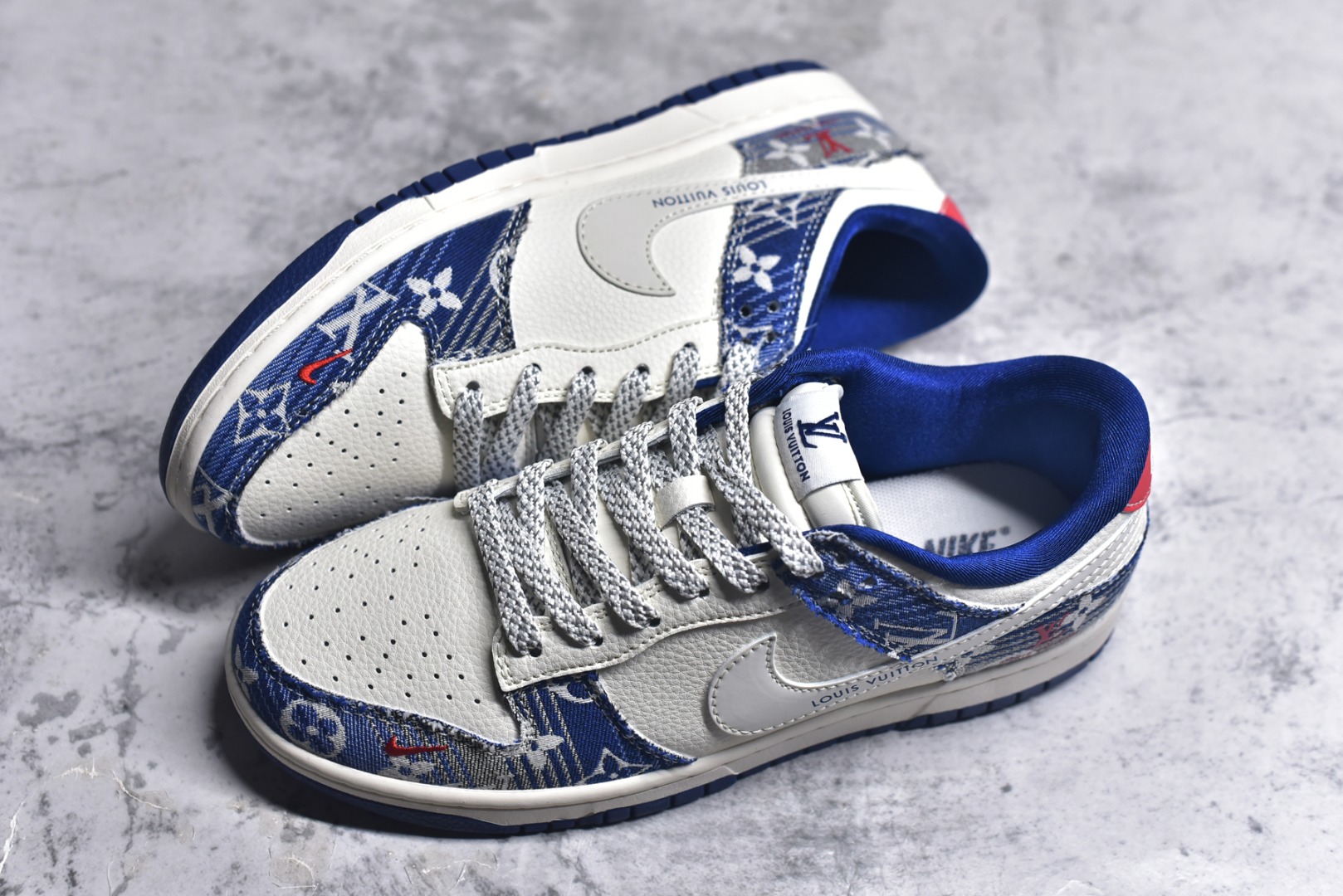 图片[7]-#Nike SB Dunk Low 联名 LV牛仔印花 周年高端定制 低帮休闲板鞋 FC1688-234 #夜光效果 定制鞋盒 大厂纯原品质出货 超高清洁度 皮料切割干净无任何毛边 细节完美 尺码：36 36.5 37.5 38 38.5 39 40 40.5 41 42 42.5 43 44 44.5 45 9.E5-选品中心