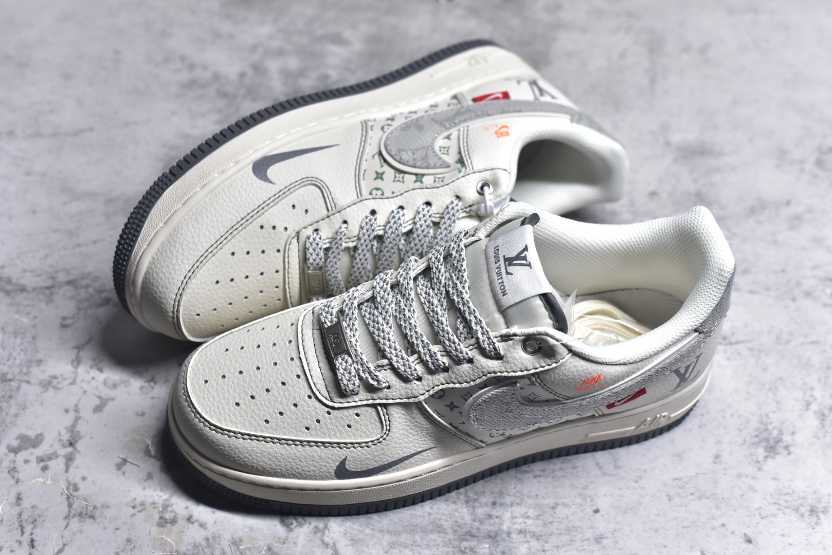 图片[7]-#Nike Air Force 1\’07 Low LV联名 灰布勾灰底 空军一号低帮休闲板鞋 YX5066-346 #原楦头原纸板 原装鞋盒 定制五金配件 内置全掌气垫 原厂鞋底 尺码：36 36.5 37.5 38 38.5 39 40 40.5 41 42 42.5 43 44 44.5 45 9.D4-选品中心