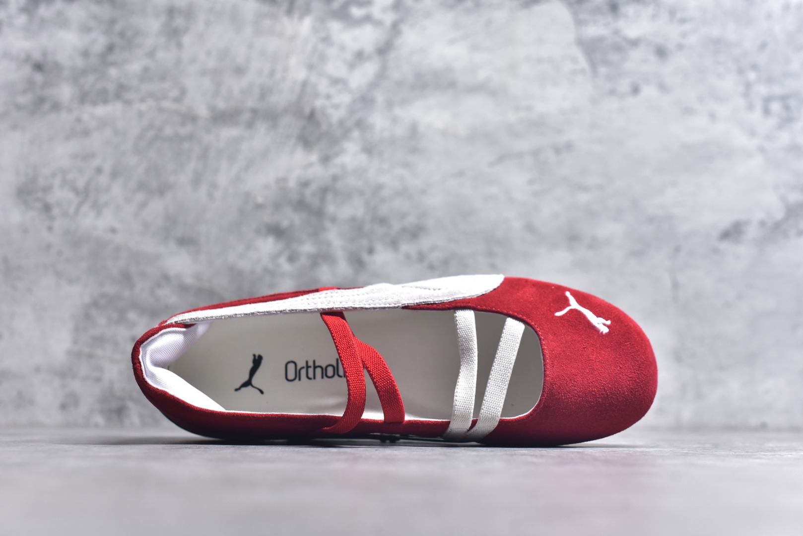 图片[4]-#Puma Speedcat 舒适百搭 低帮 芭蕾鞋 #朴彩英 rose 同款 配色酷感拉满 低帮设计超显脚踝纤细，上脚轻盈又舒适。不管日常出街还是运动都适配，防滑耐磨超抗造。 货号：401287-07 尺码：36-40-选品中心