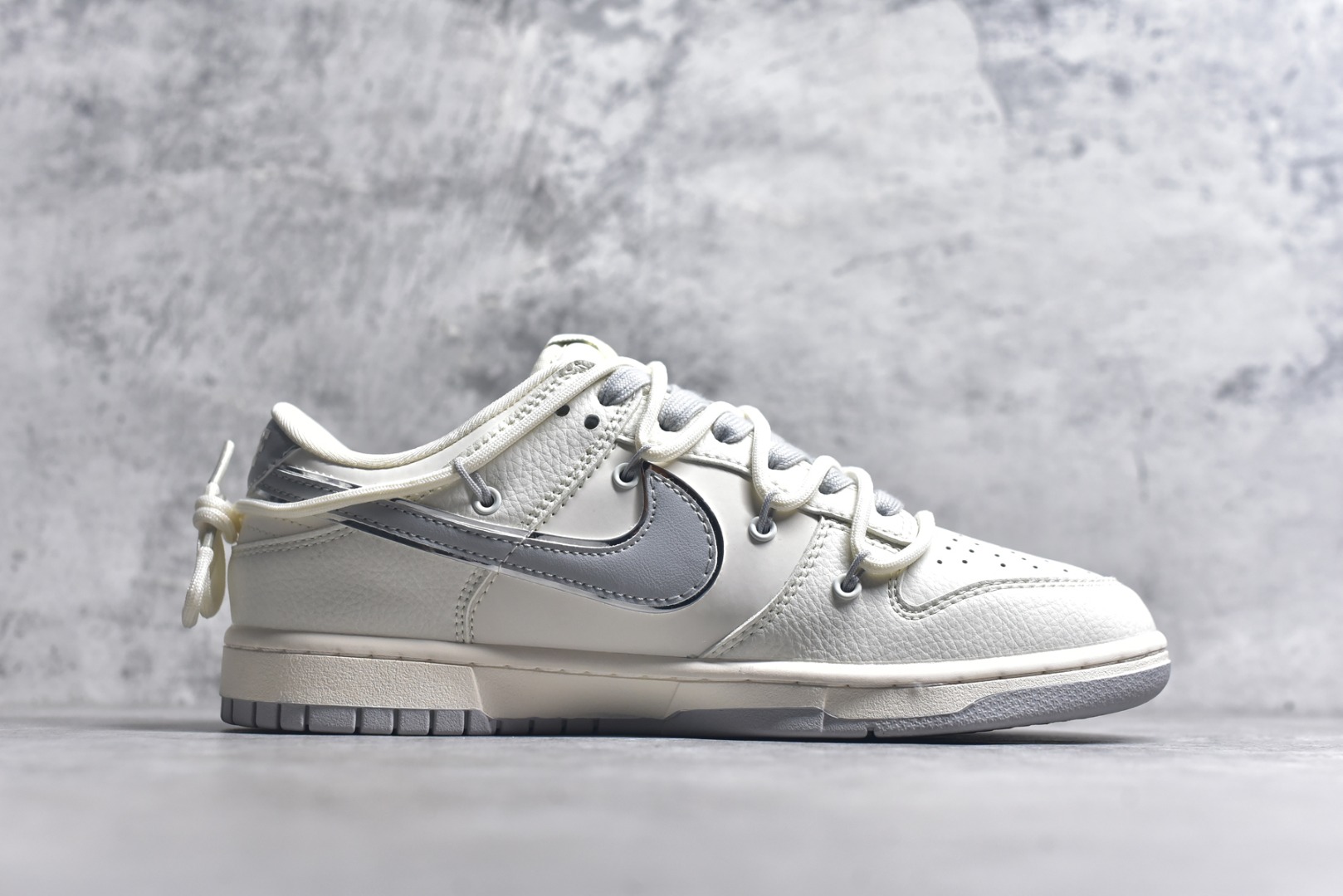 图片[3]-#Nike SB Dunk Low LV联名 绑带灰勾 周年高端定制 低帮休闲板鞋 DM6868-092 #定制鞋盒 大厂纯原品质出货 超高清洁度 皮料切割干净无任何毛边 细节完美 尺码：36 36.5 37.5 38 36.5 39 40 40.5 41 42 42.5 43 44 44.5 45 9.E5-选品中心