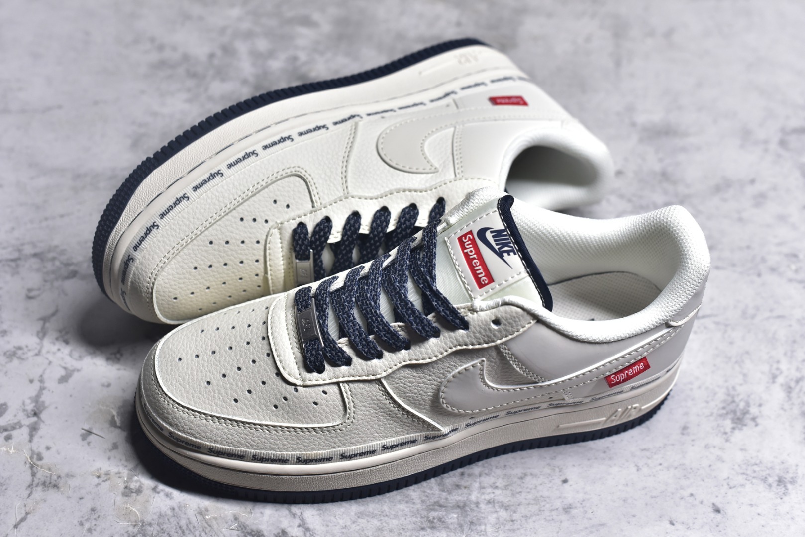 图片[7]-#NIke Air Force 1\’07 Low Supreme联名 米蓝弹幕 空军一号低帮休闲板鞋 XX3168-203 #原楦头原纸板 原装鞋盒 定制五金配件 内置全掌气垫 原厂鞋底 尺码：36 36.5 37.5 38 38.5 39 40 40.5 41 42 42.5 43 44 44.5 45 9.D4-选品中心