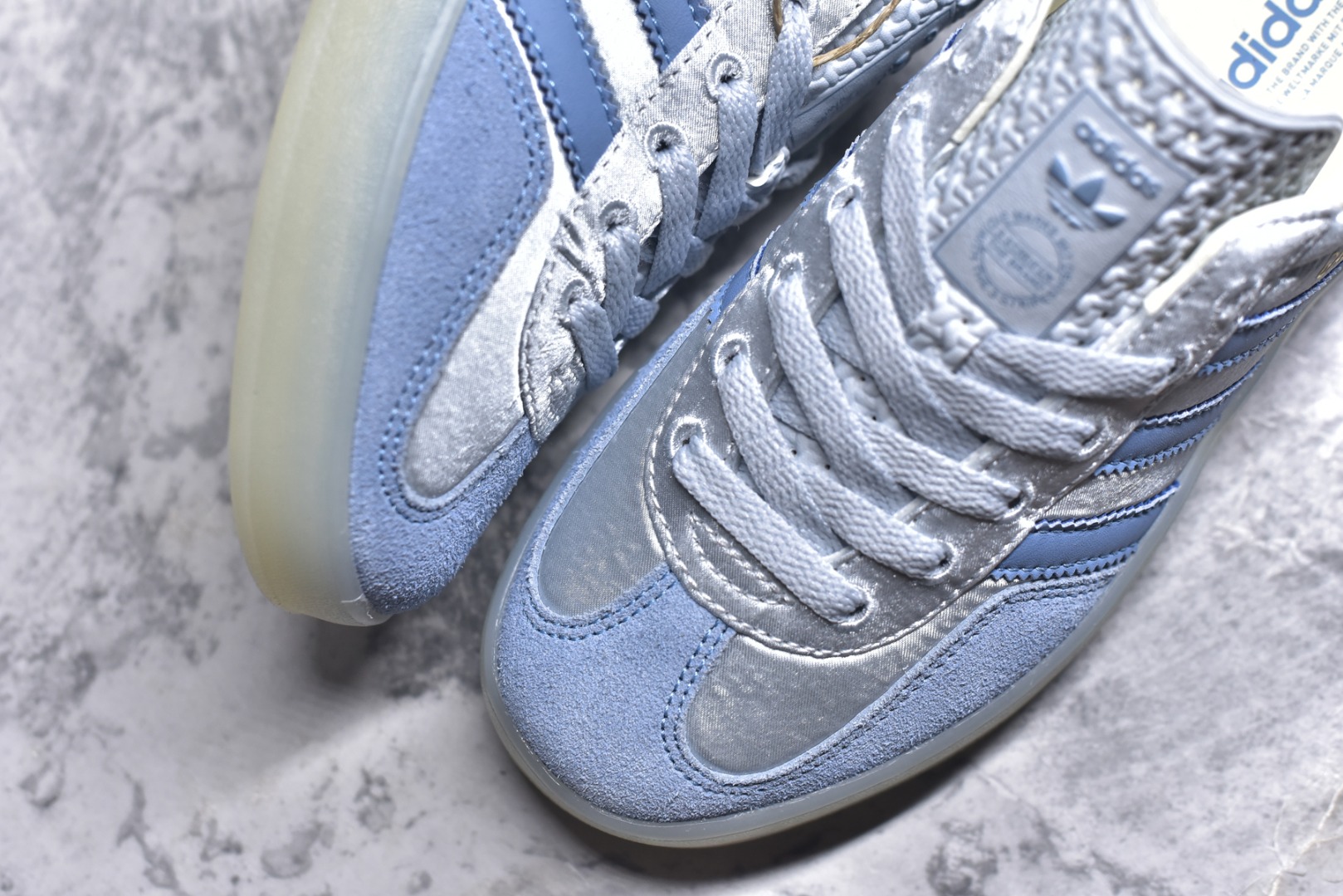 图片[8]-#AD Gazelle Indoor Trainers 羚羊内训系列低帮复古百搭休闲运动德训风板鞋 JI2711 90年代经典的复刻版！自60年代以足球训练鞋面世以来,Gazelle就以其经典设计席卷全球。1991年版本的复刻,再造经典Gazelle。采用皮革打造,搭配浊色细节,让这款经典更加简约。尺码：36 36⅔ 37⅓ 38 38⅔ 39⅓ 40 40⅔ 41⅓ 42 42⅔ 43⅓ 44⅓ 44⅔ 45-选品中心