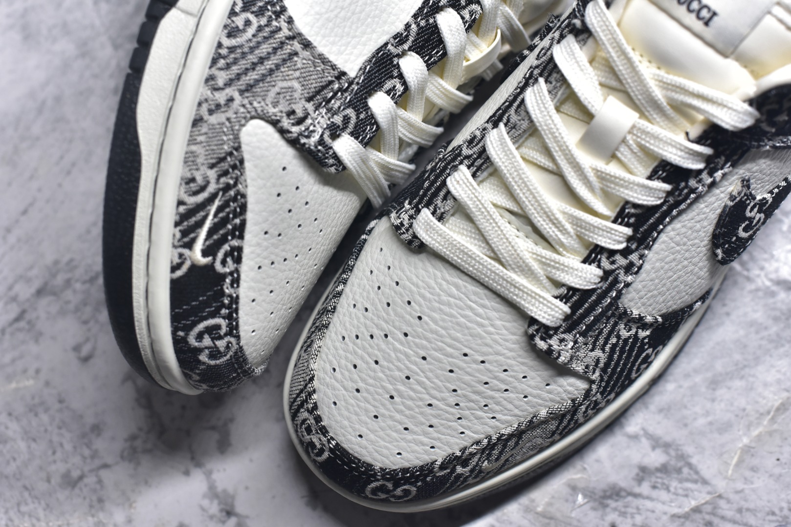 图片[8]-#Nike SB Dunk Low 古驰联名 黑灰牛仔 周年高端定制 低帮休闲板鞋 SC9207-418 #定制鞋盒 大厂纯原品质出货 超高清洁度 皮料切割干净无任何毛边 细节完美 尺码：36 36.5 37.5 38 36.5 39 40 40.5 41 42 42.5 43 44 44.5 45 9.E5-选品中心