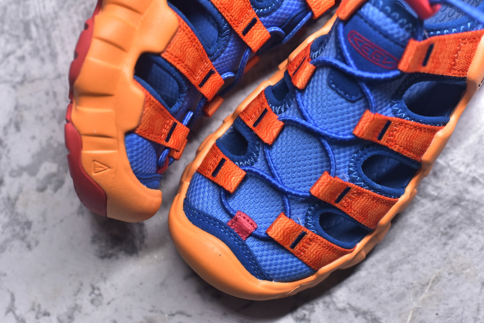 图片[8]-#KEEN Hyperport H2 科恩防滑耐磨低帮户外功能鞋溯溪鞋凉鞋 KEEN诞生于2003年的美国人气户外品牌，以一双“保护脚趾”且能涉足水域的户外凉鞋NEWPORT诞生为契机，开启原创制鞋之路。KEEN相信，天空之下即是户外，因为户外不一定是极具挑战性的独自冒险，也可以是与朋友、家人和宠物一同分享外面的世界。同时，KEEN从诞生之初便始终贯彻环保制鞋的理念，不断创造出优秀的原创奇履。脚踏实地，致力向善。我们想和世界产生更多交集为世界减少更多负担，和你趣户外、趣做自己、趣环保让地球和生活都变得更美好。尺码：36 36.5 37.5 38 38.5 39 40 40.5 41 42 42.5 43 44-选品中心