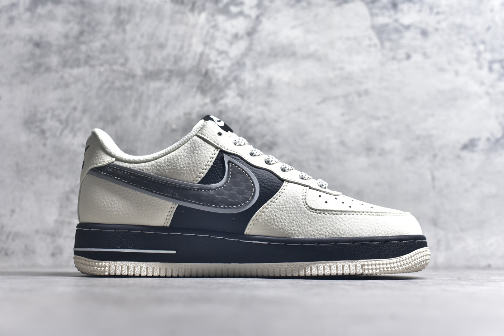 图片[3]-#Nike Air Force 1\’07 Low 联名 双层米黑 空军一号低帮休闲板鞋 XX3168-206 #原楦头原纸板 原装鞋盒 定制五金配件 内置全掌气垫 原厂鞋底 尺码：36 36.5 37.5 38 38.5 39 40 40.5 41 42 42.5 43 44 44.5 45 9.D4-选品中心